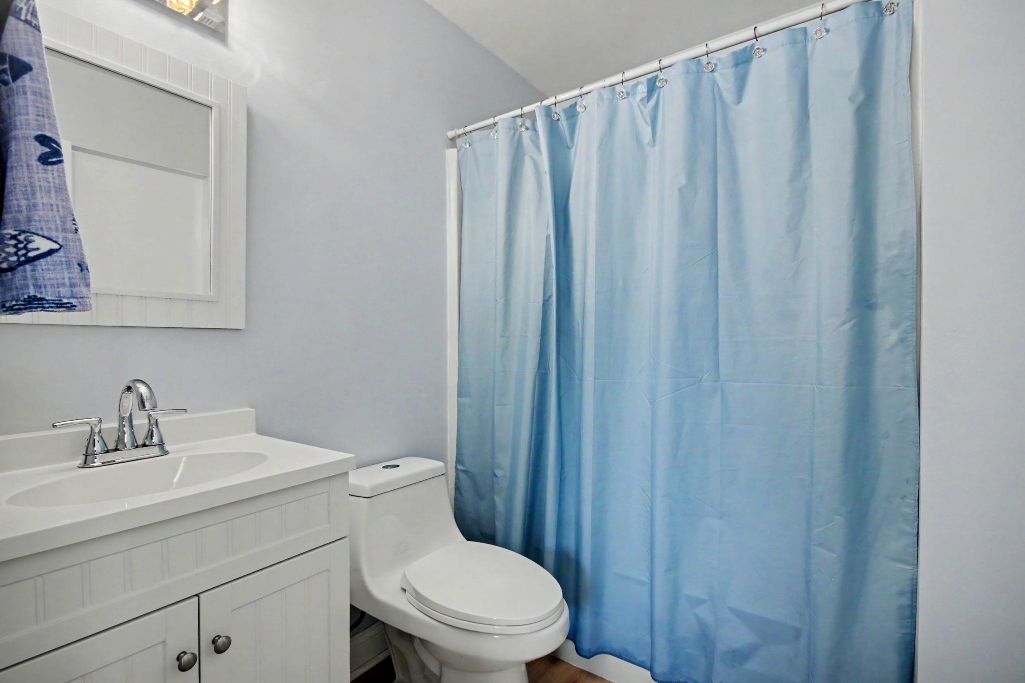 1001 Charles St. Property Photo 20