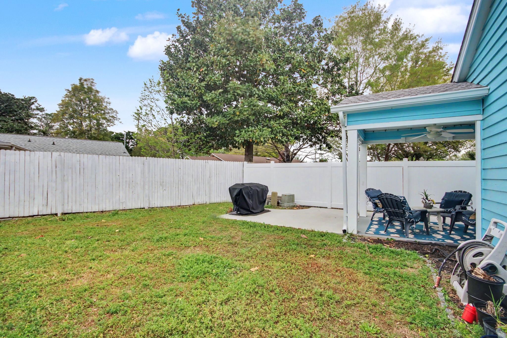 1001 Charles St. Property Photo 31