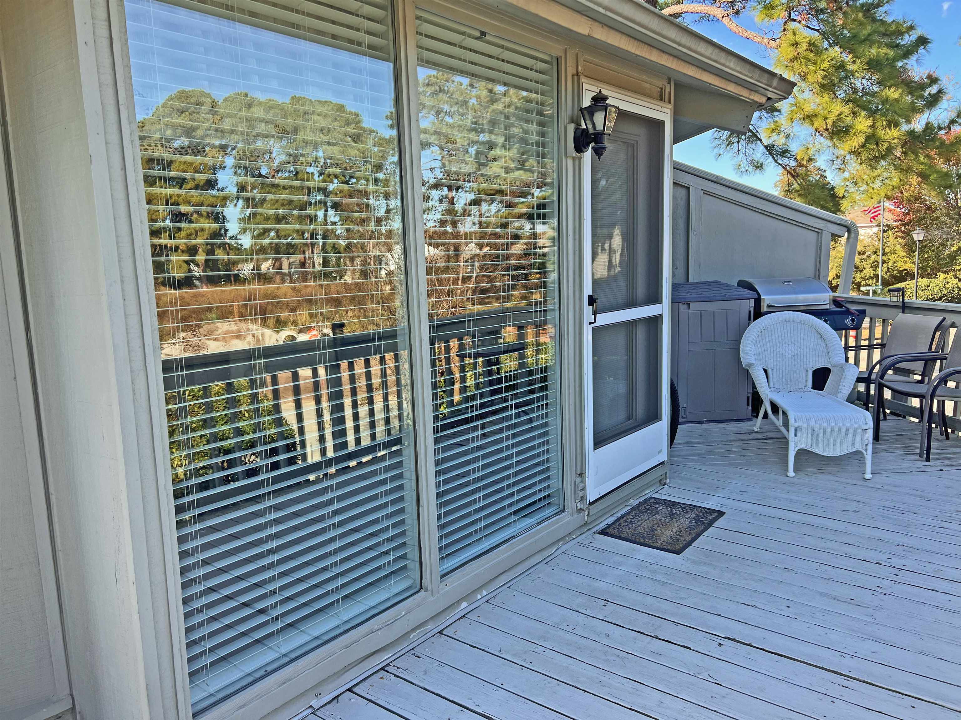 402 Tree Top Ct. Property Photo 10