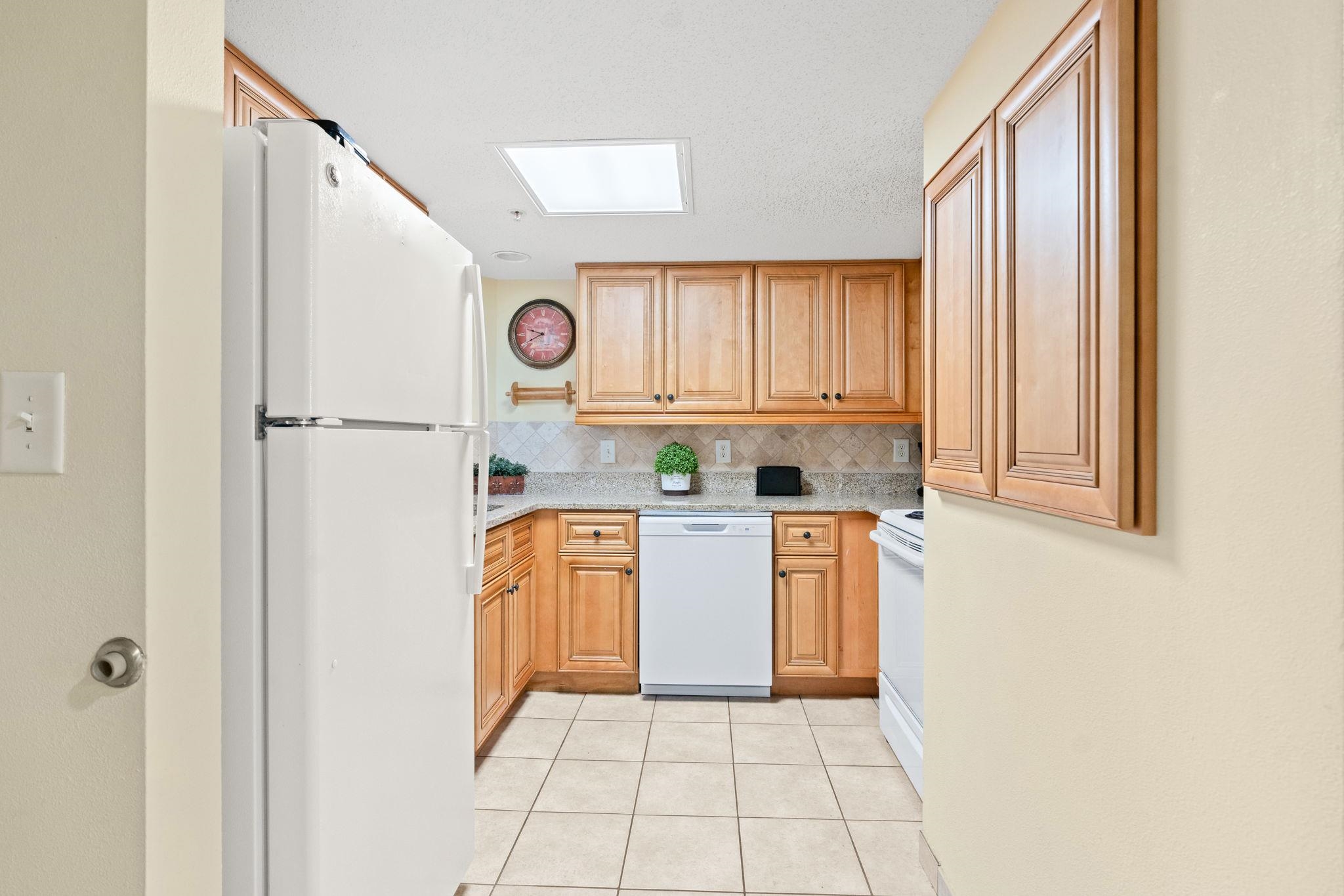 7100 N Ocean Blvd. Property Photo 11