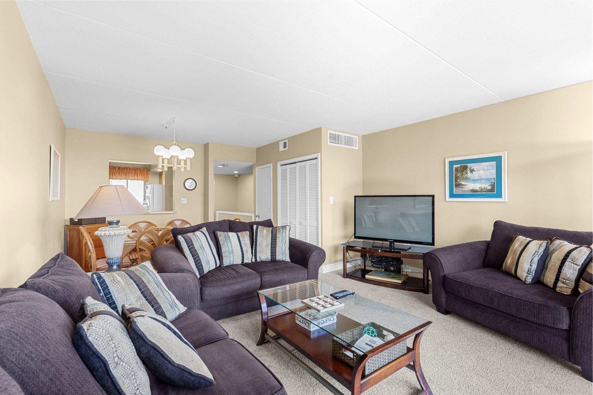423 Parker Dr. Property Photo 12