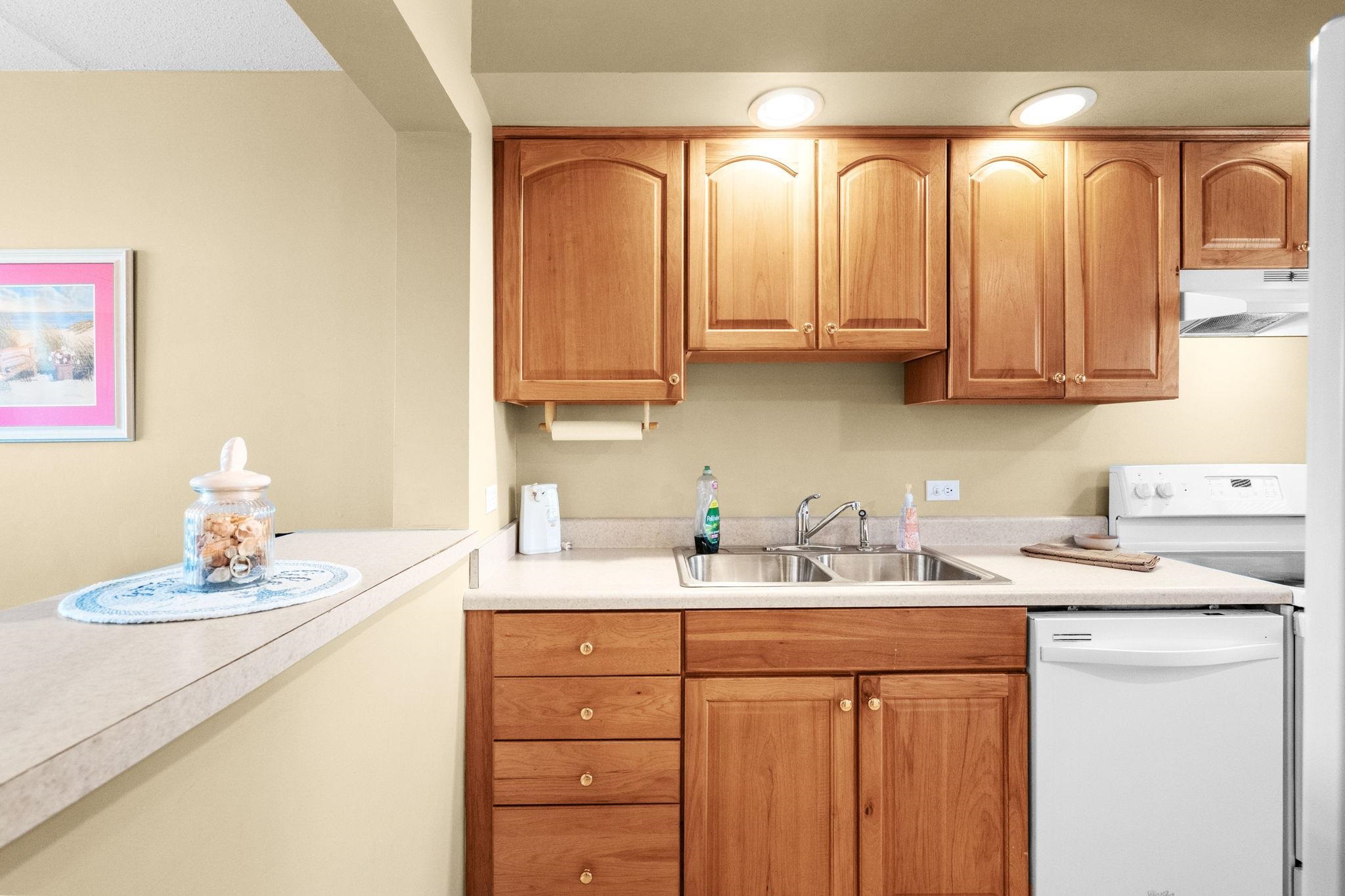 423 Parker Dr. Property Photo 15