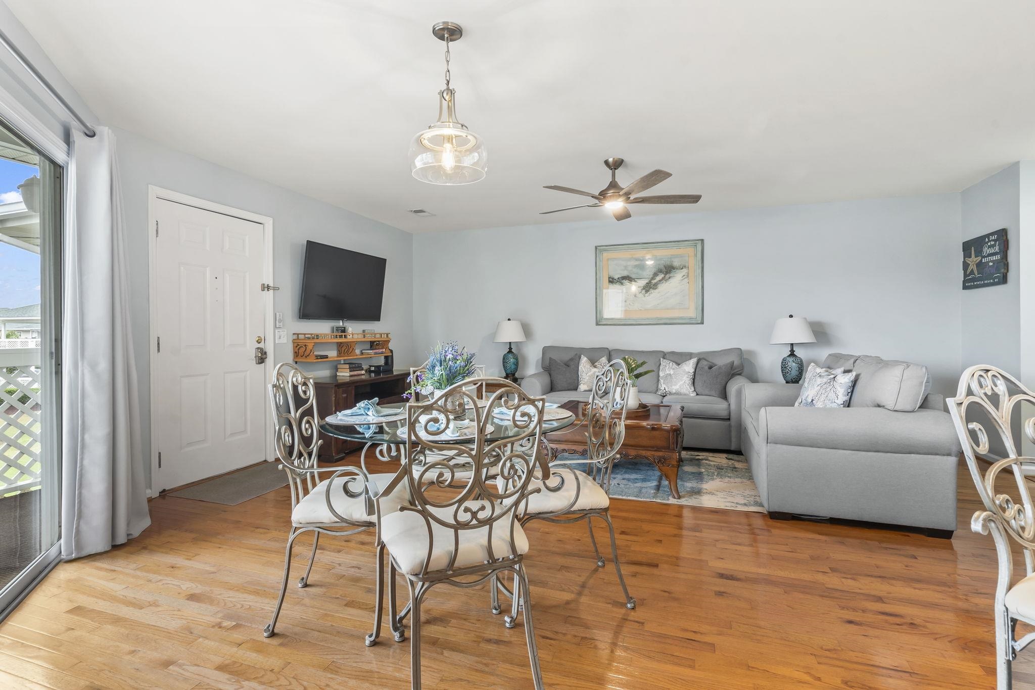 300 Shorehaven Dr. Property Photo 14