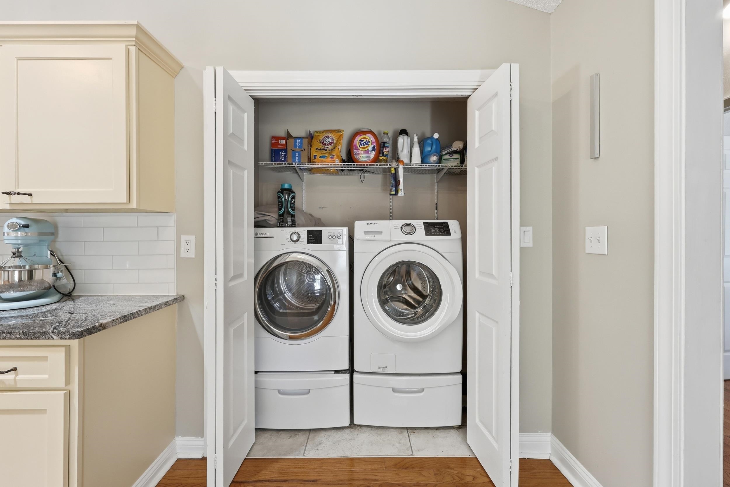 2264 Wedgefield Rd. Property Photo 20