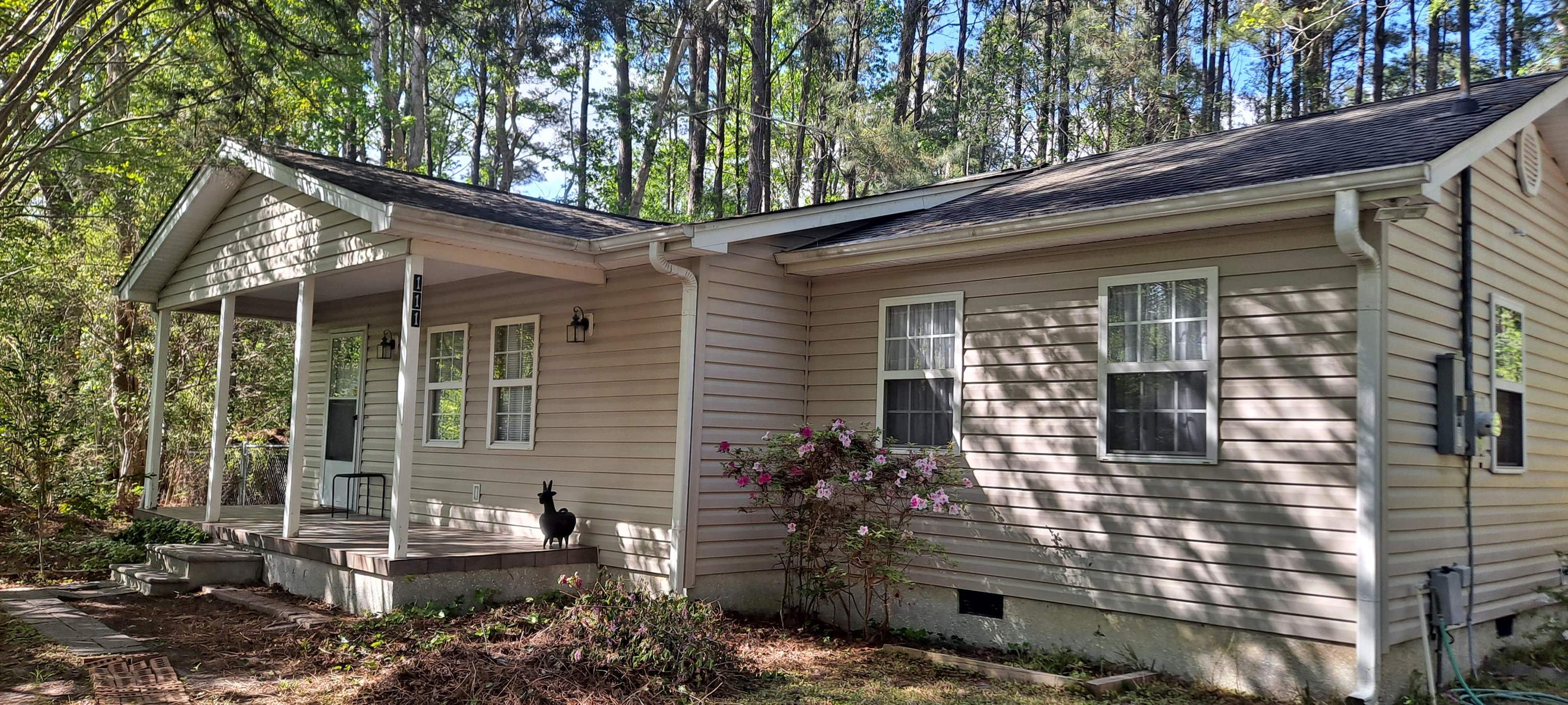 111 Gaylord Trail Property Photo 1