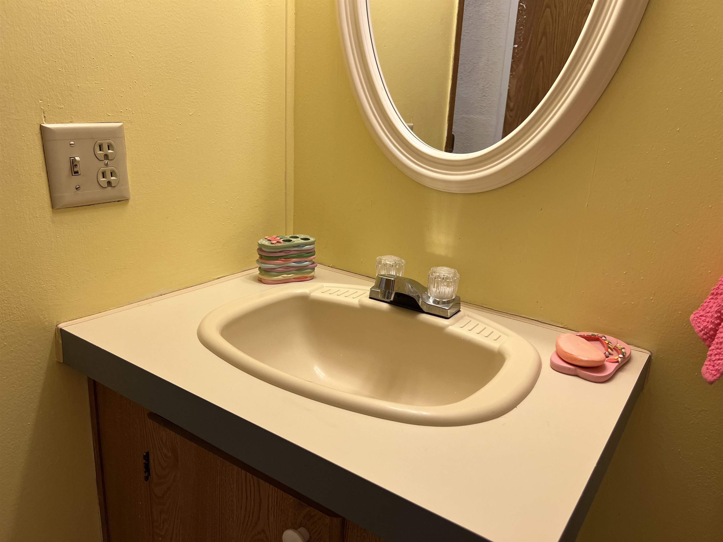 2720 Leo Dr. Property Photo 26