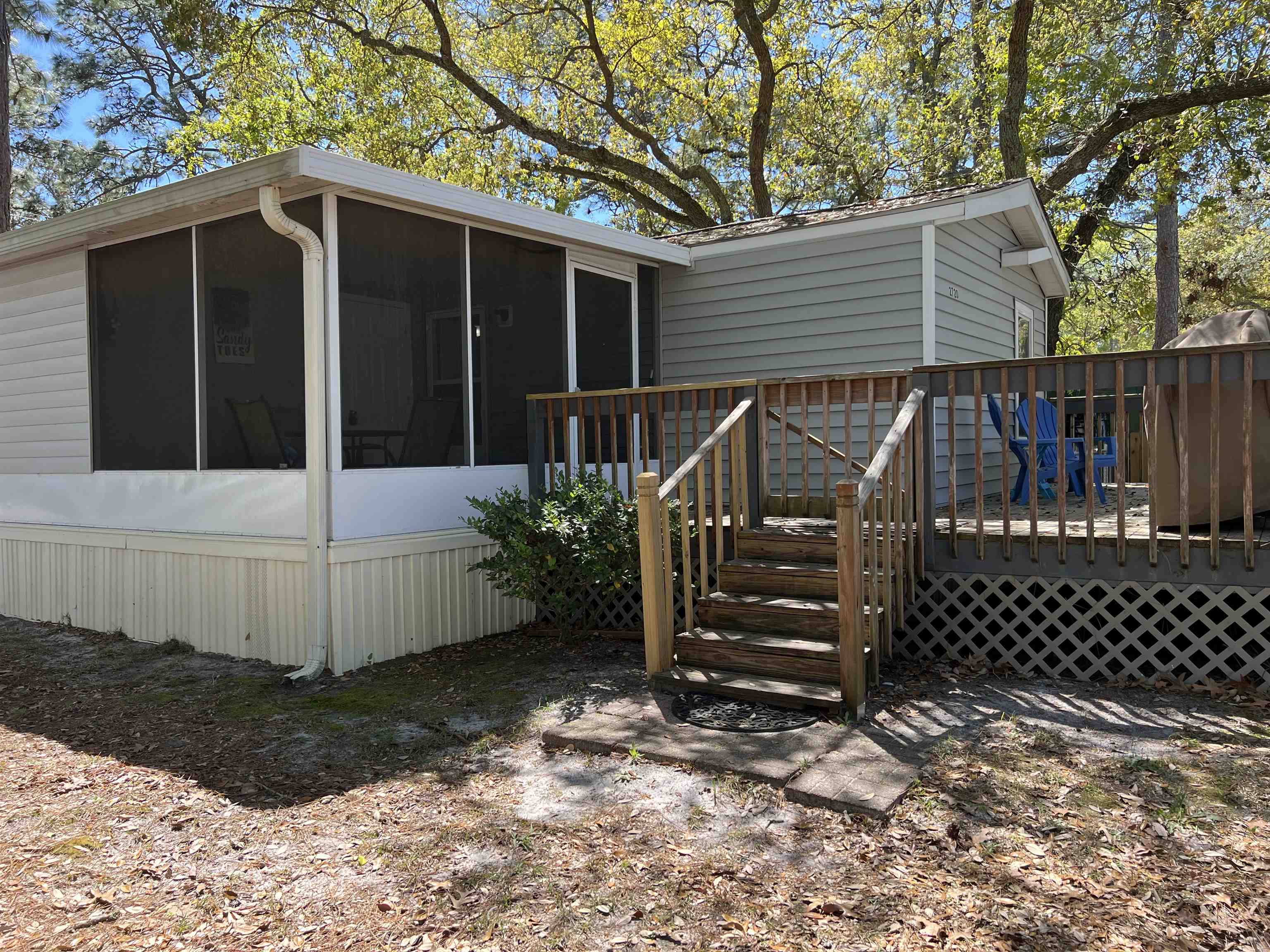 2720 Leo Dr. Property Photo 31