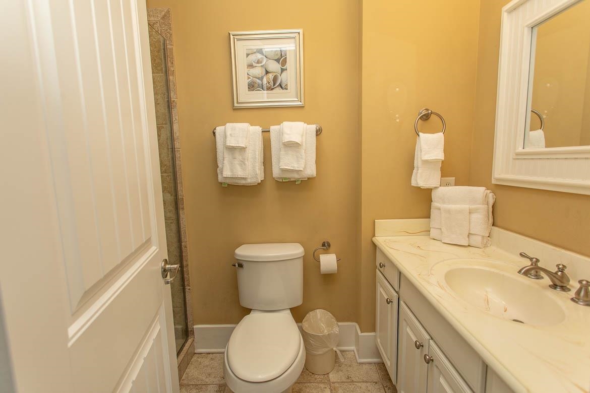 4921 Cinzia Ln. Property Photo 35