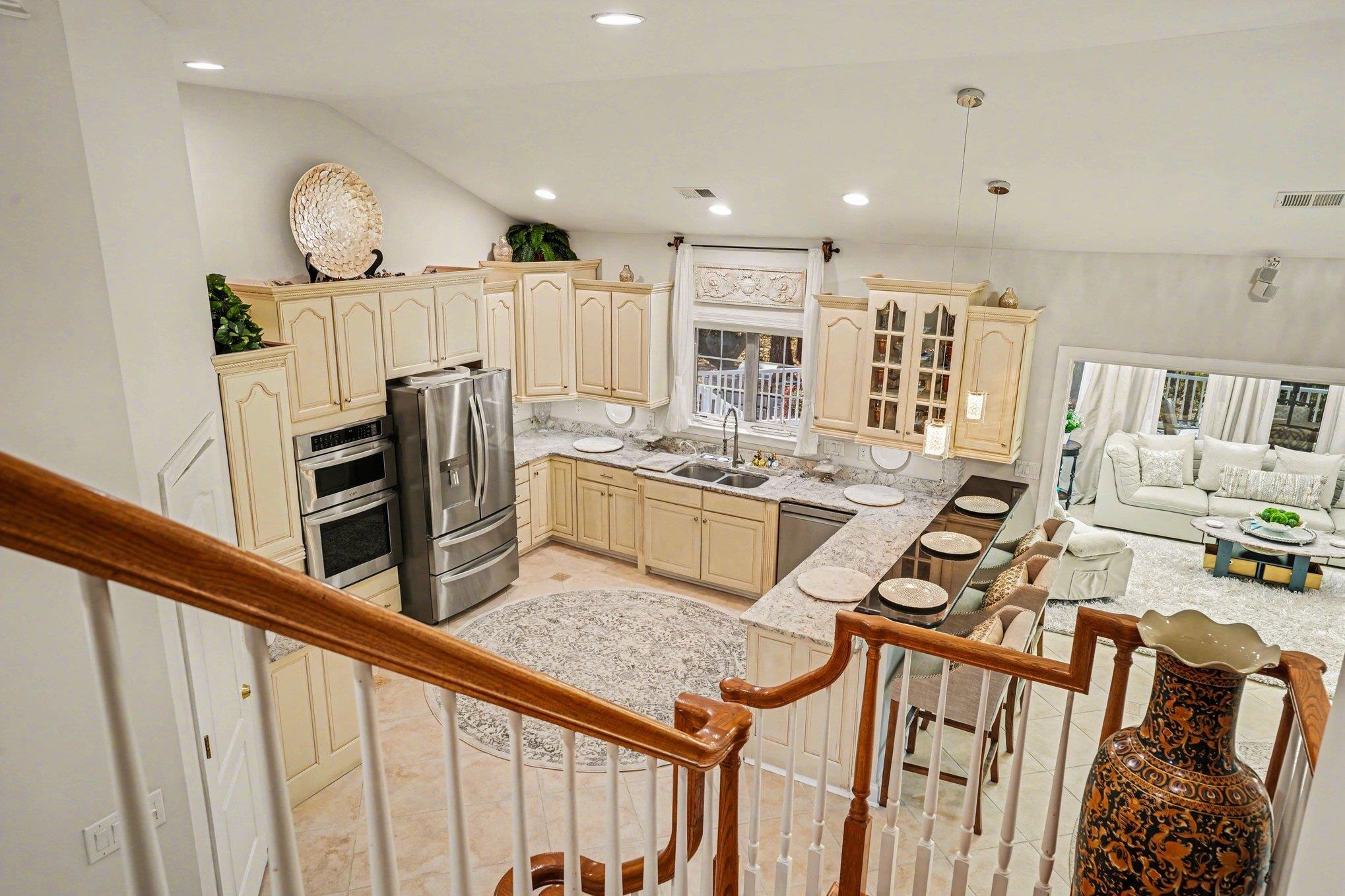 180 Highwood Circle Property Photo 39