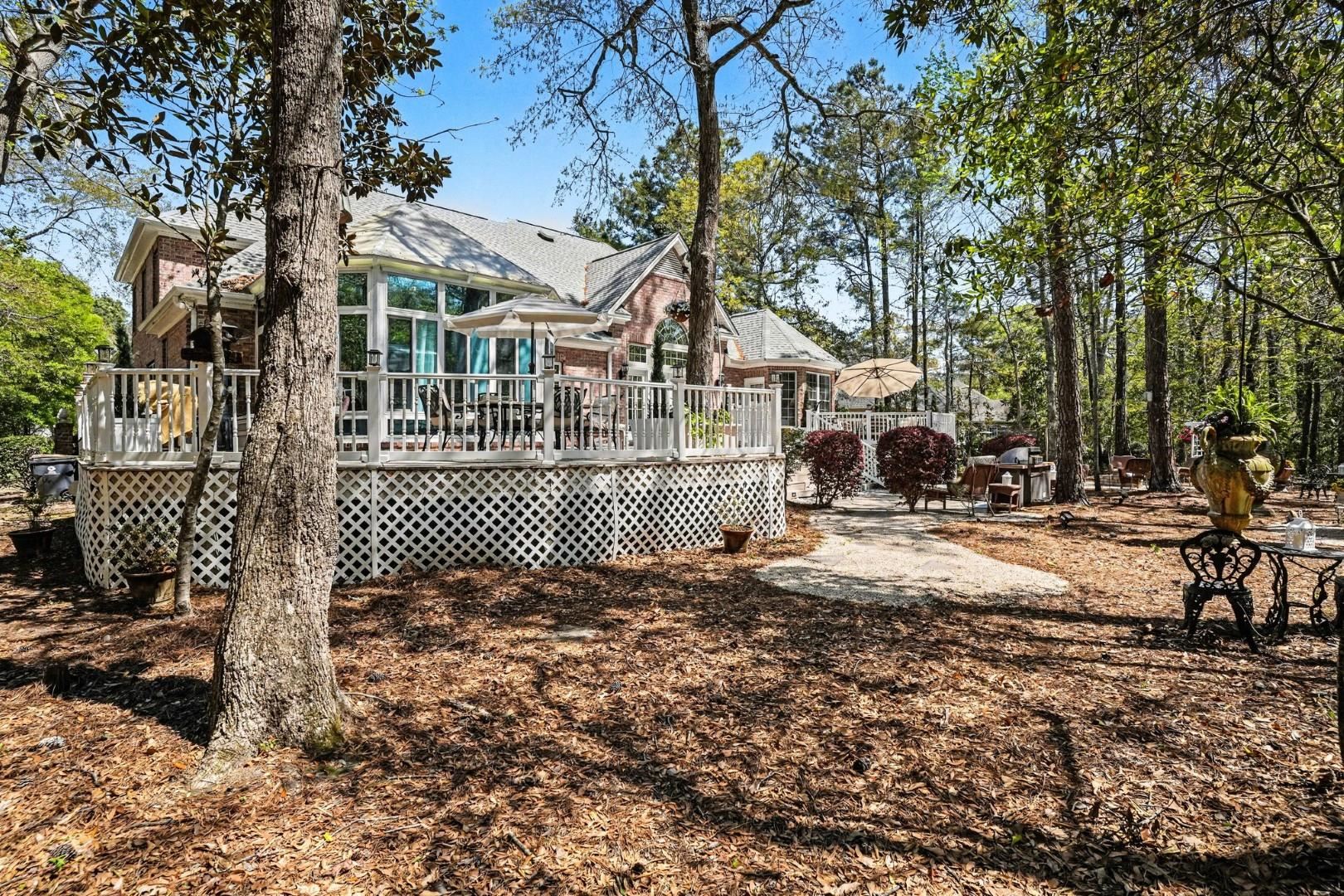 180 Highwood Circle Property Photo 64