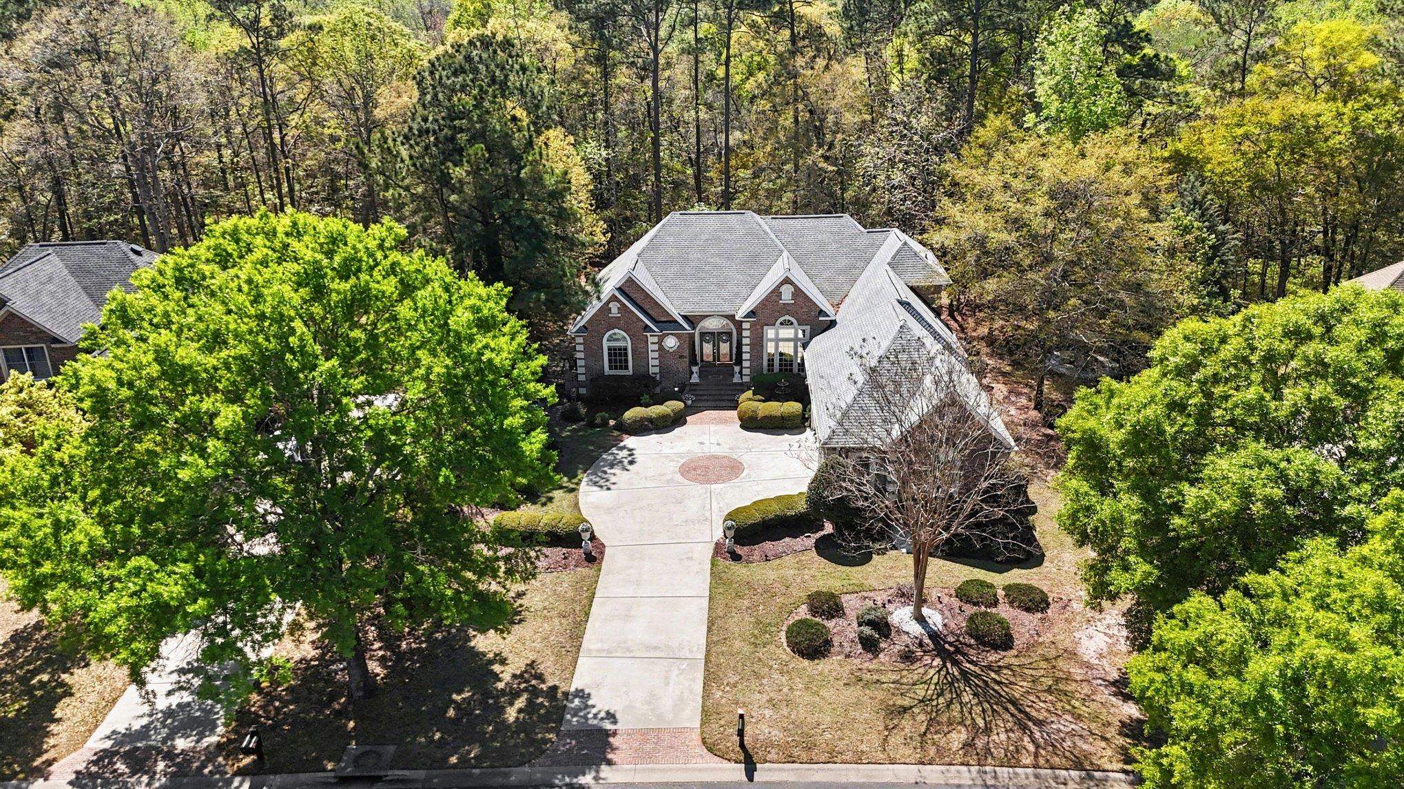180 Highwood Circle Property Photo 77