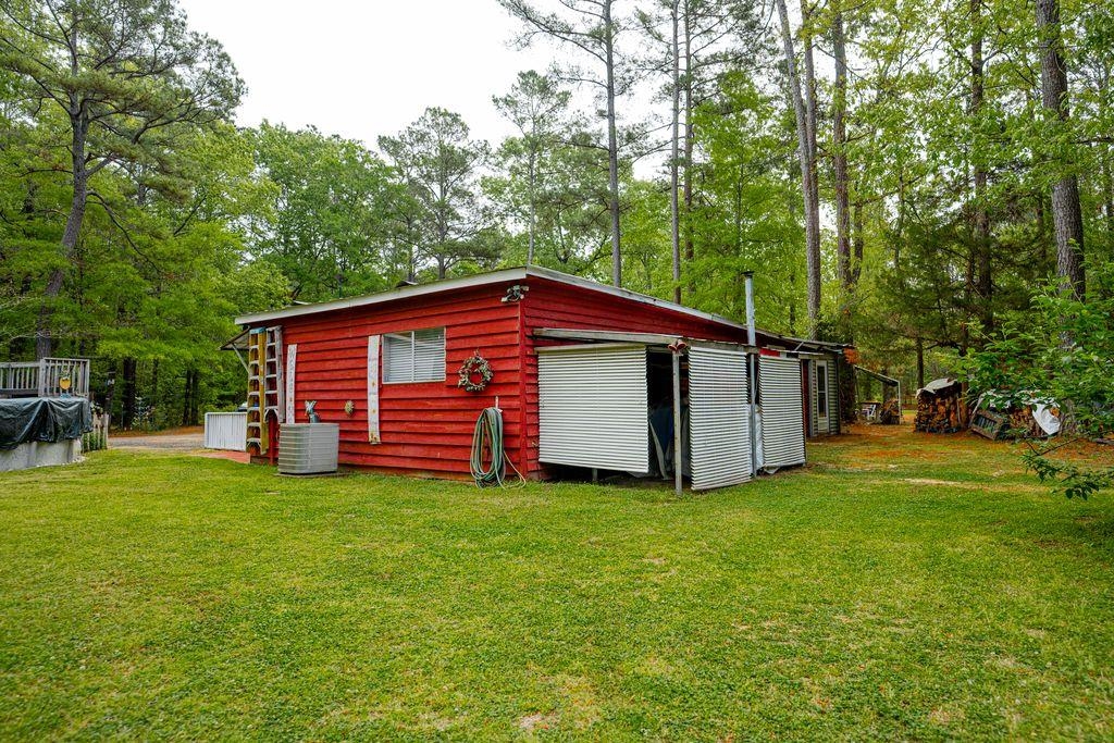 120 Honeymoon Ln Property Photo 3