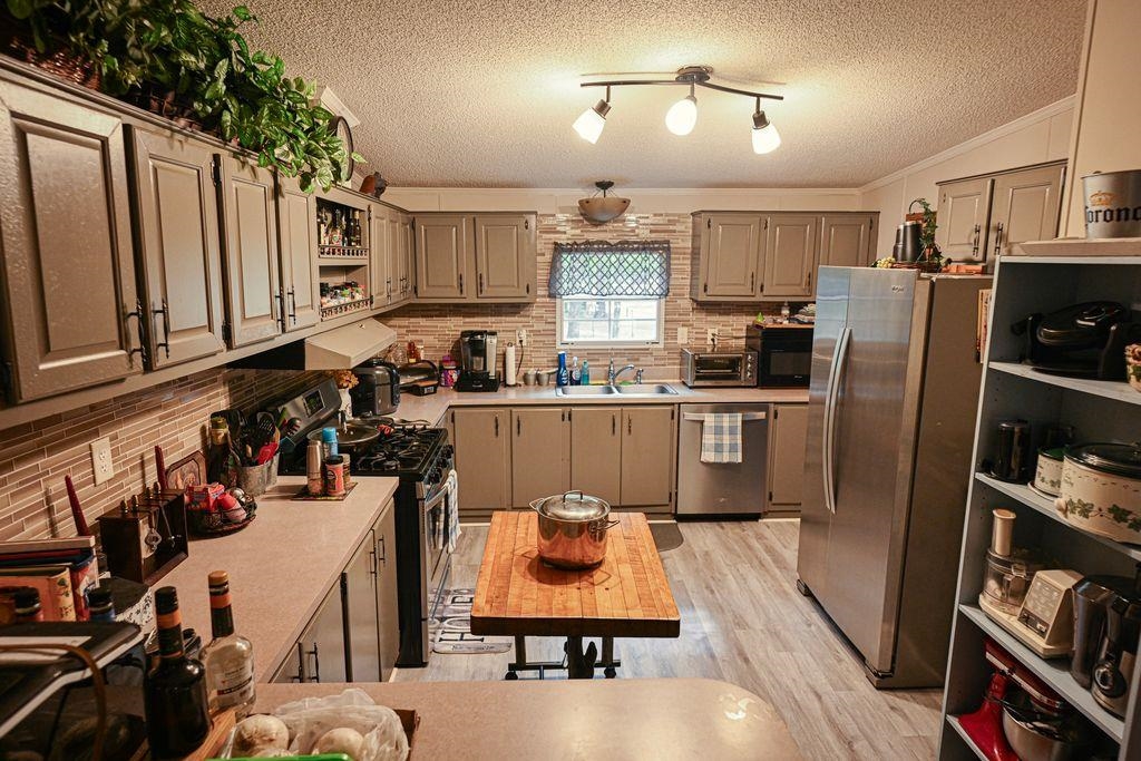 120 Honeymoon Ln Property Photo 24
