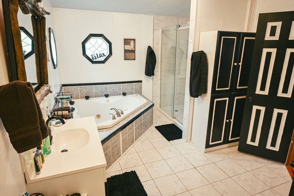 120 Honeymoon Ln Property Photo 46