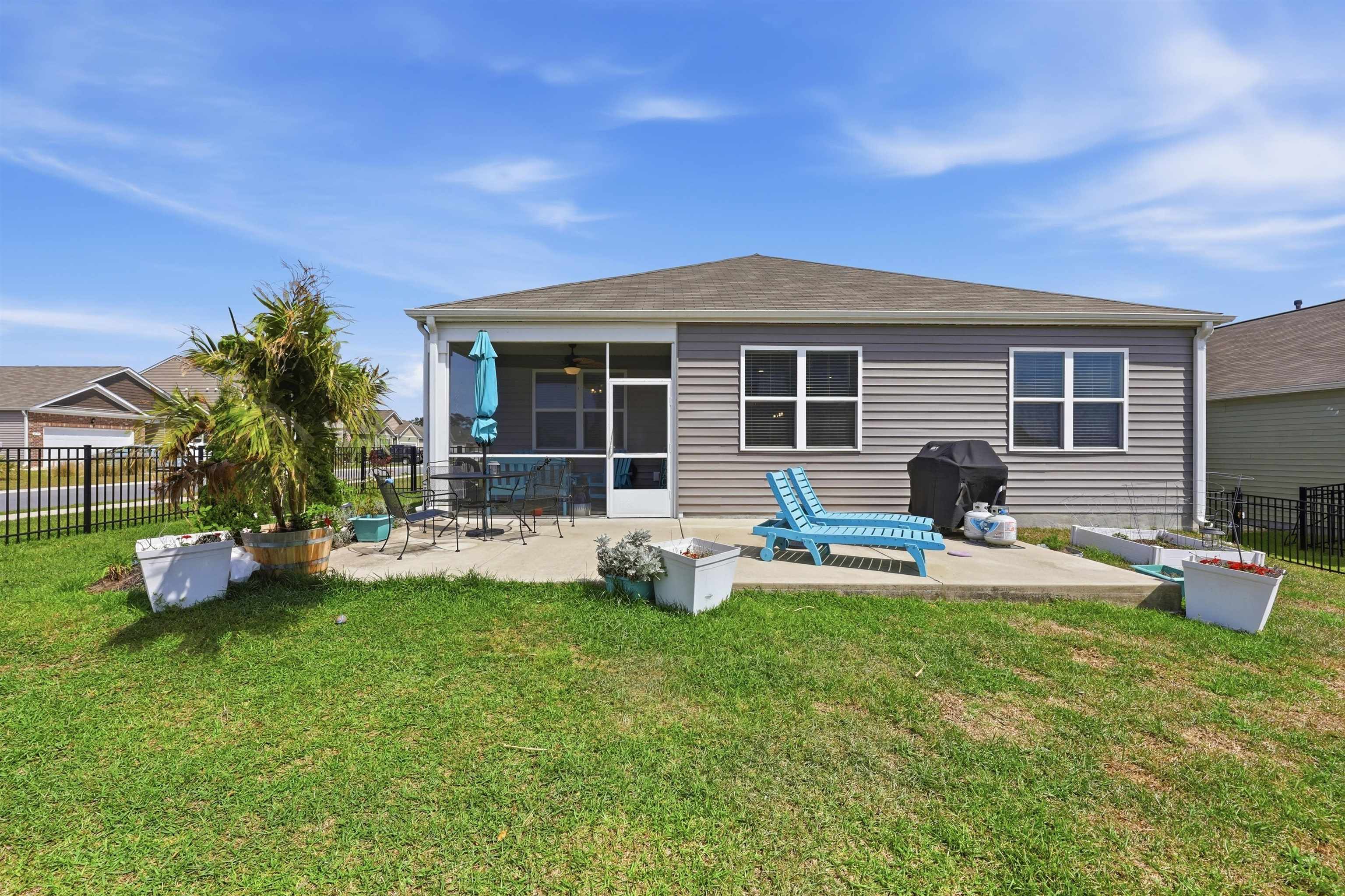 971 Irving Dr. Property Photo 40