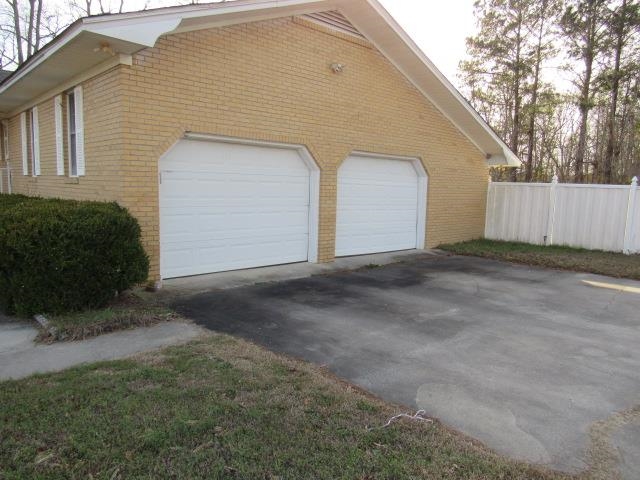 3227 Alvin Kirby Rd Property Photo 3