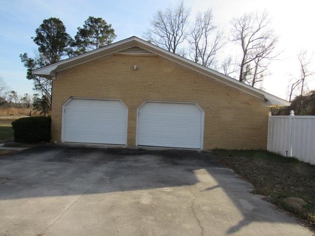 3227 Alvin Kirby Rd Property Photo 4