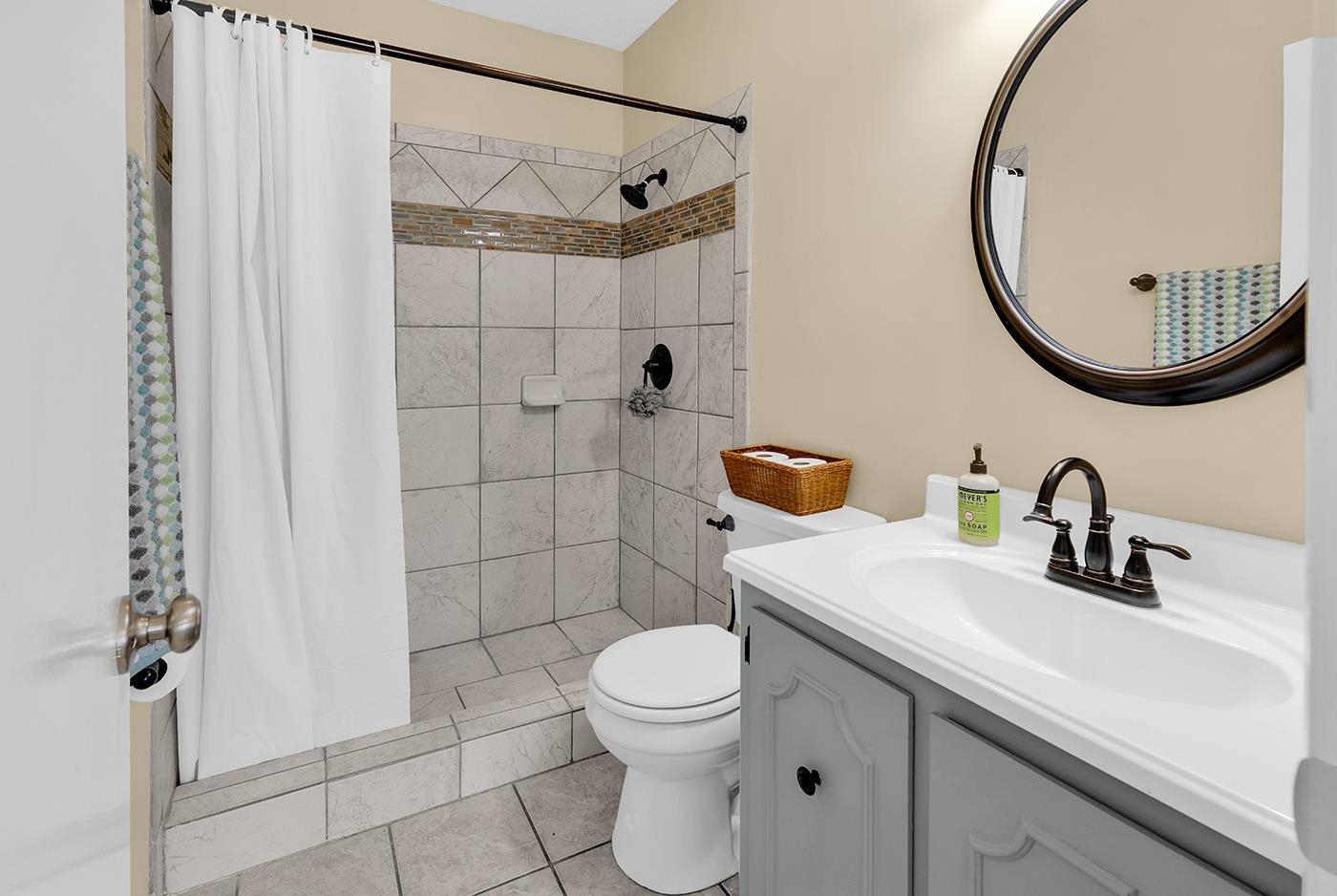 835 Villa Dr. Property Photo 28