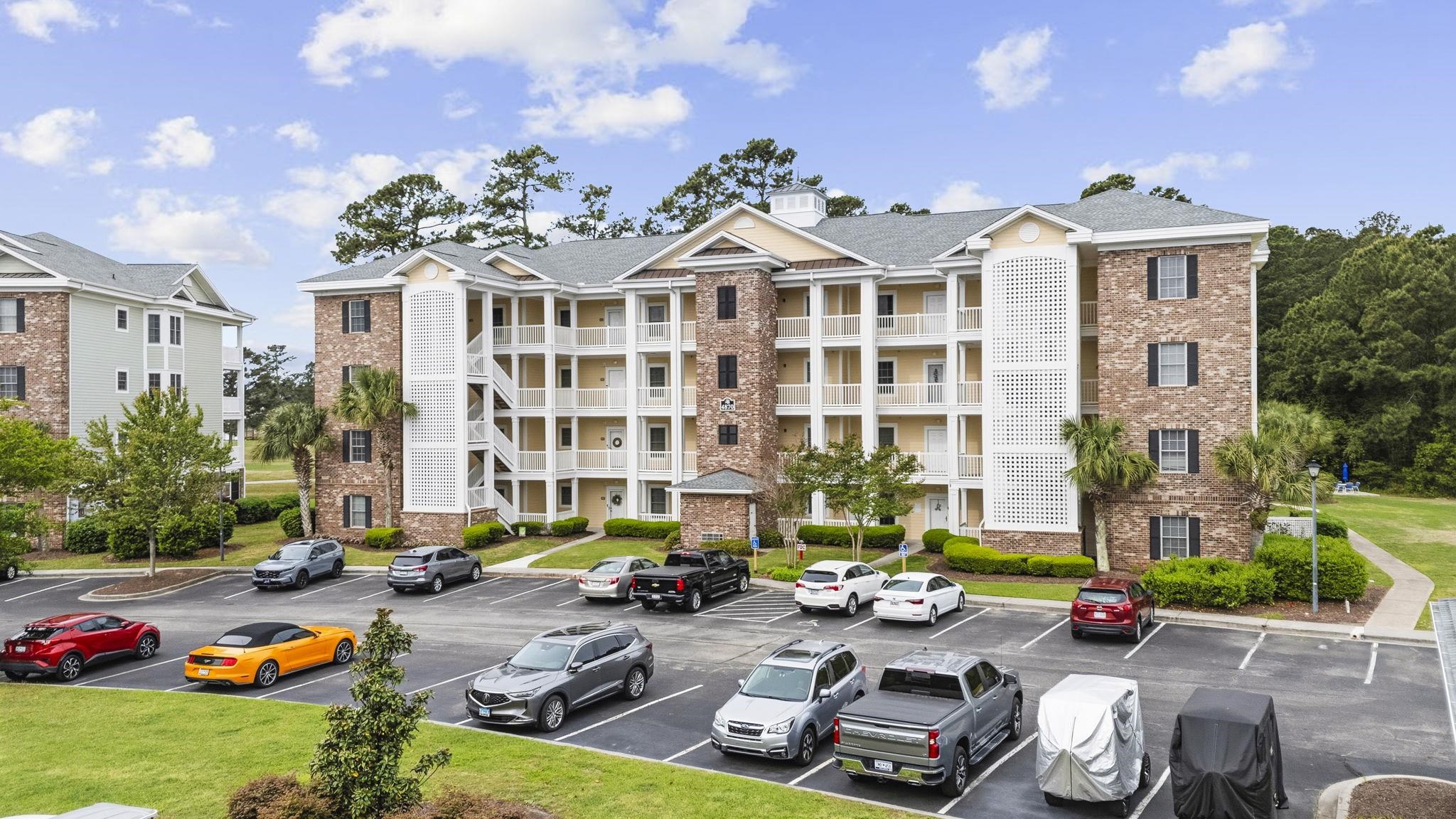 4870 Luster Leaf Circle Property Photo 2