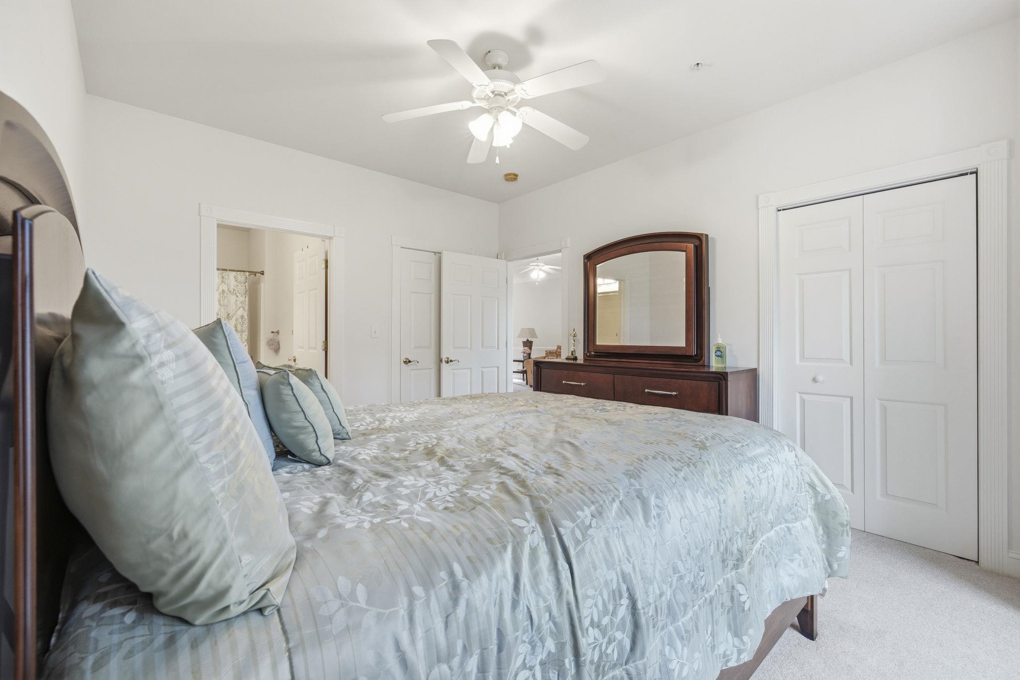 4870 Luster Leaf Circle Property Photo 20