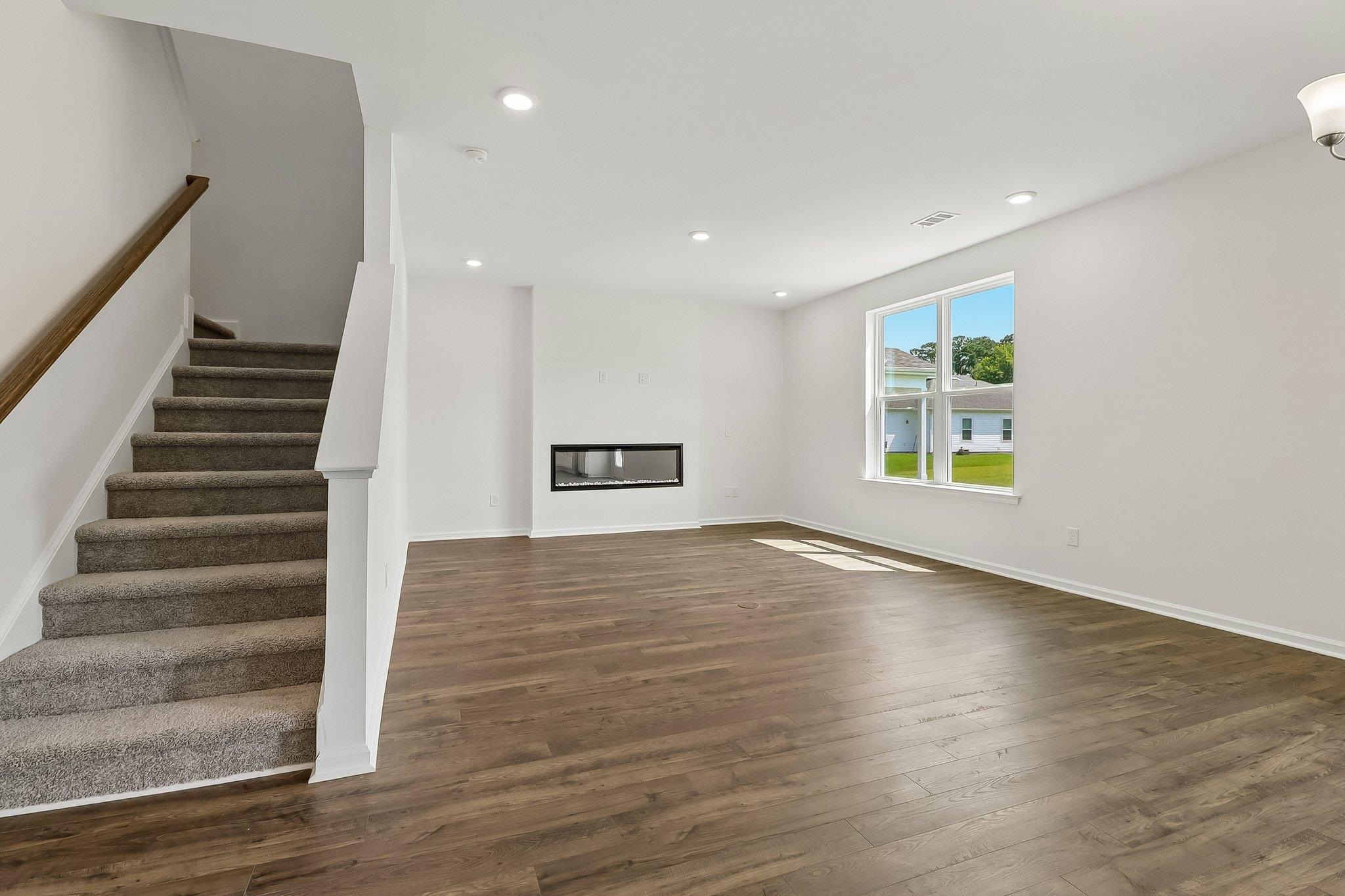 6000 Harness Ct. Property Photo 11