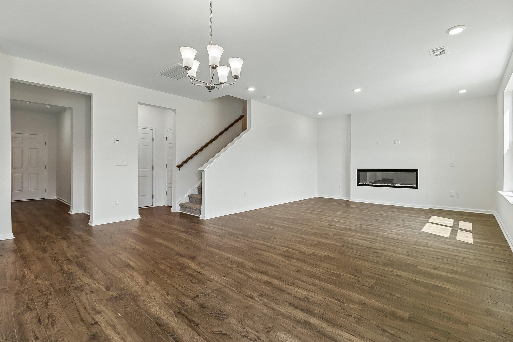 6000 Harness Ct. Property Photo 12