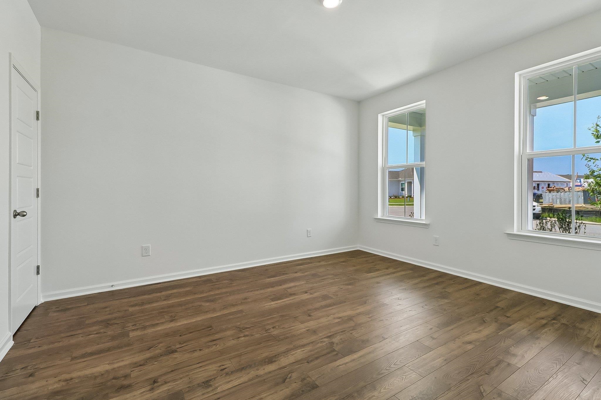 6000 Harness Ct. Property Photo 17