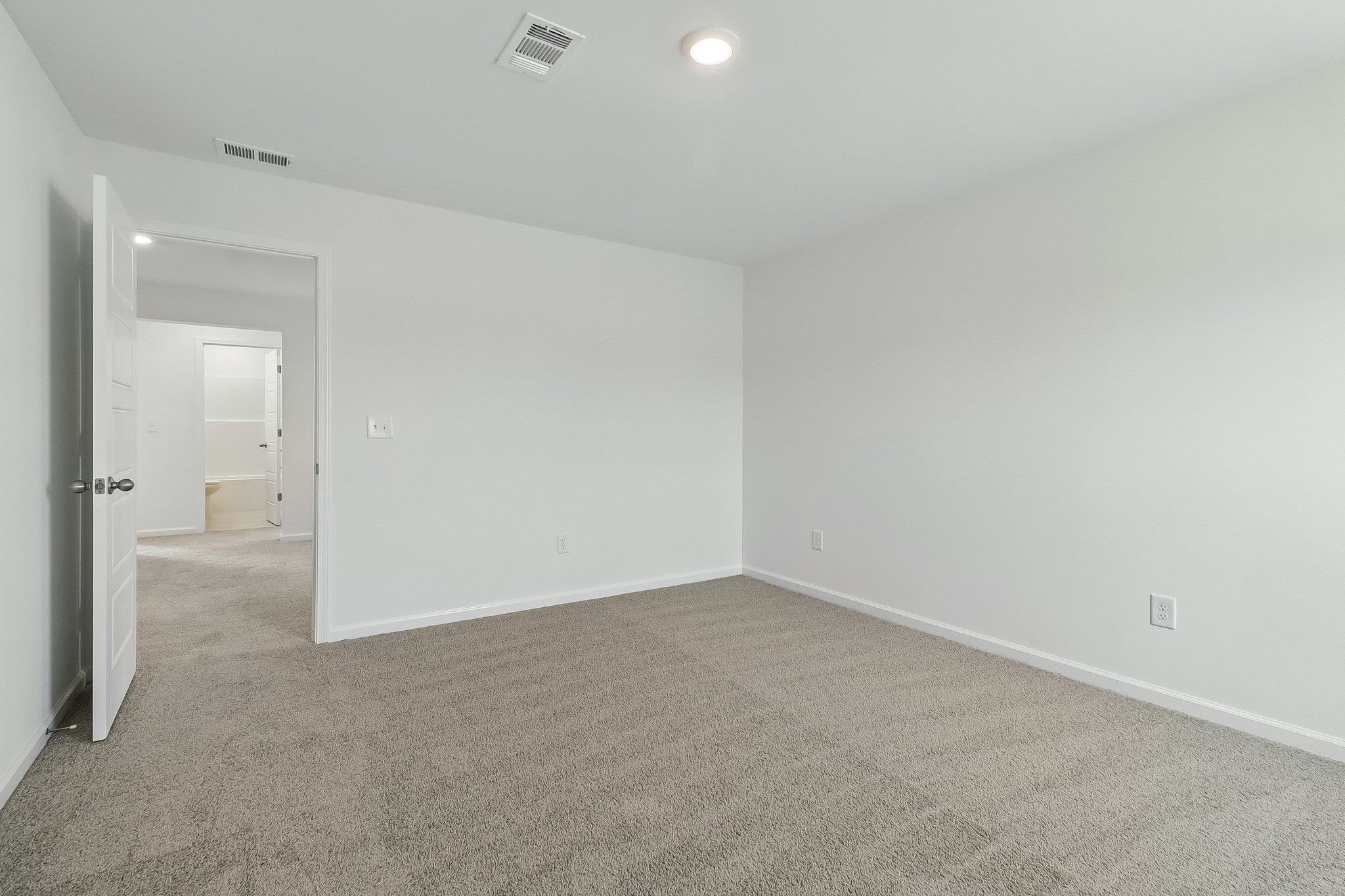 6000 Harness Ct. Property Photo 25
