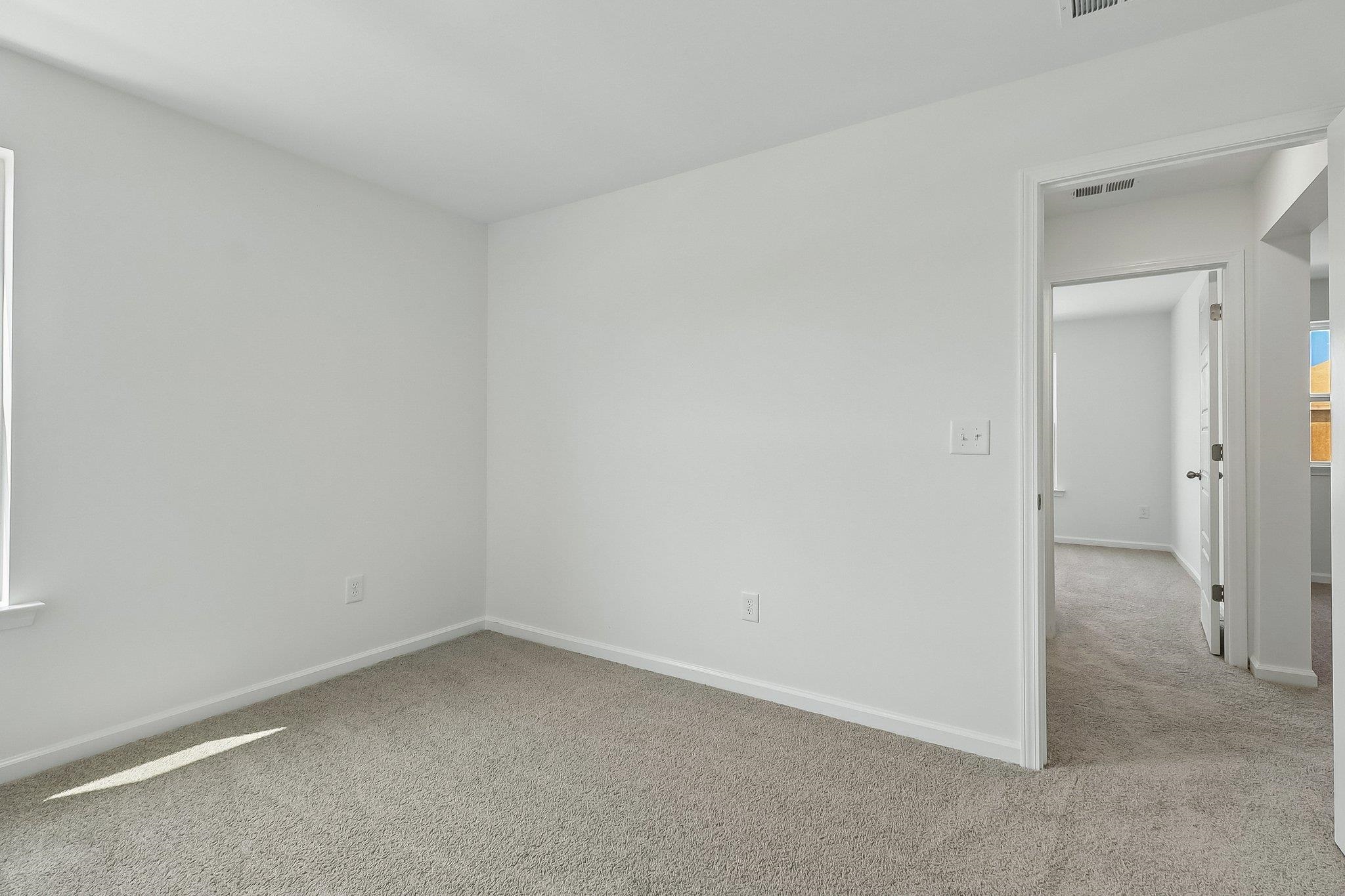 6000 Harness Ct. Property Photo 28