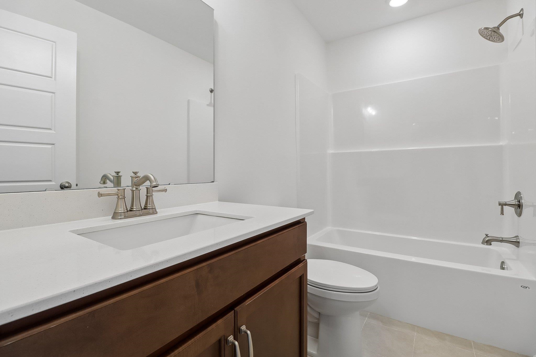 6000 Harness Ct. Property Photo 31