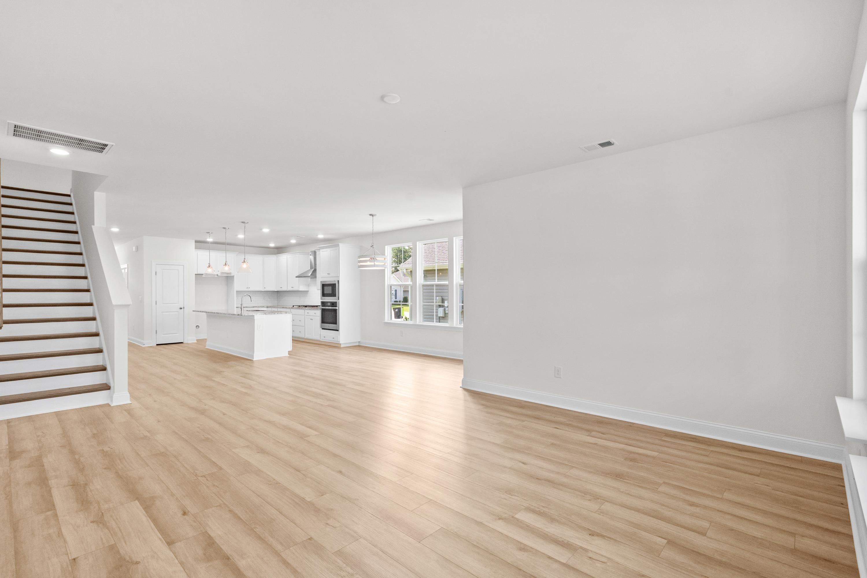 739 Sun Colony Blvd. Property Photo 15
