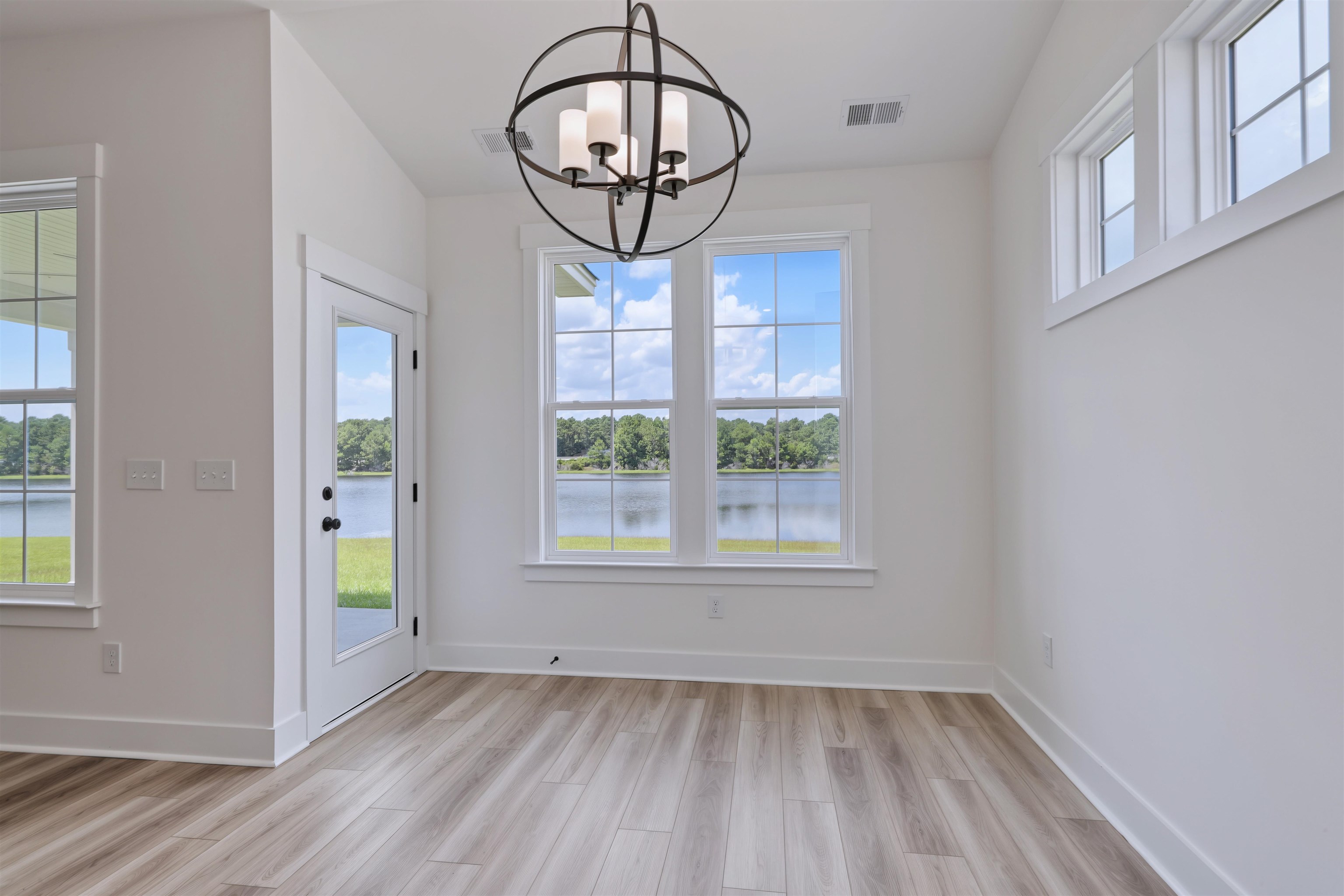 6132 Zoe Way Property Photo 12