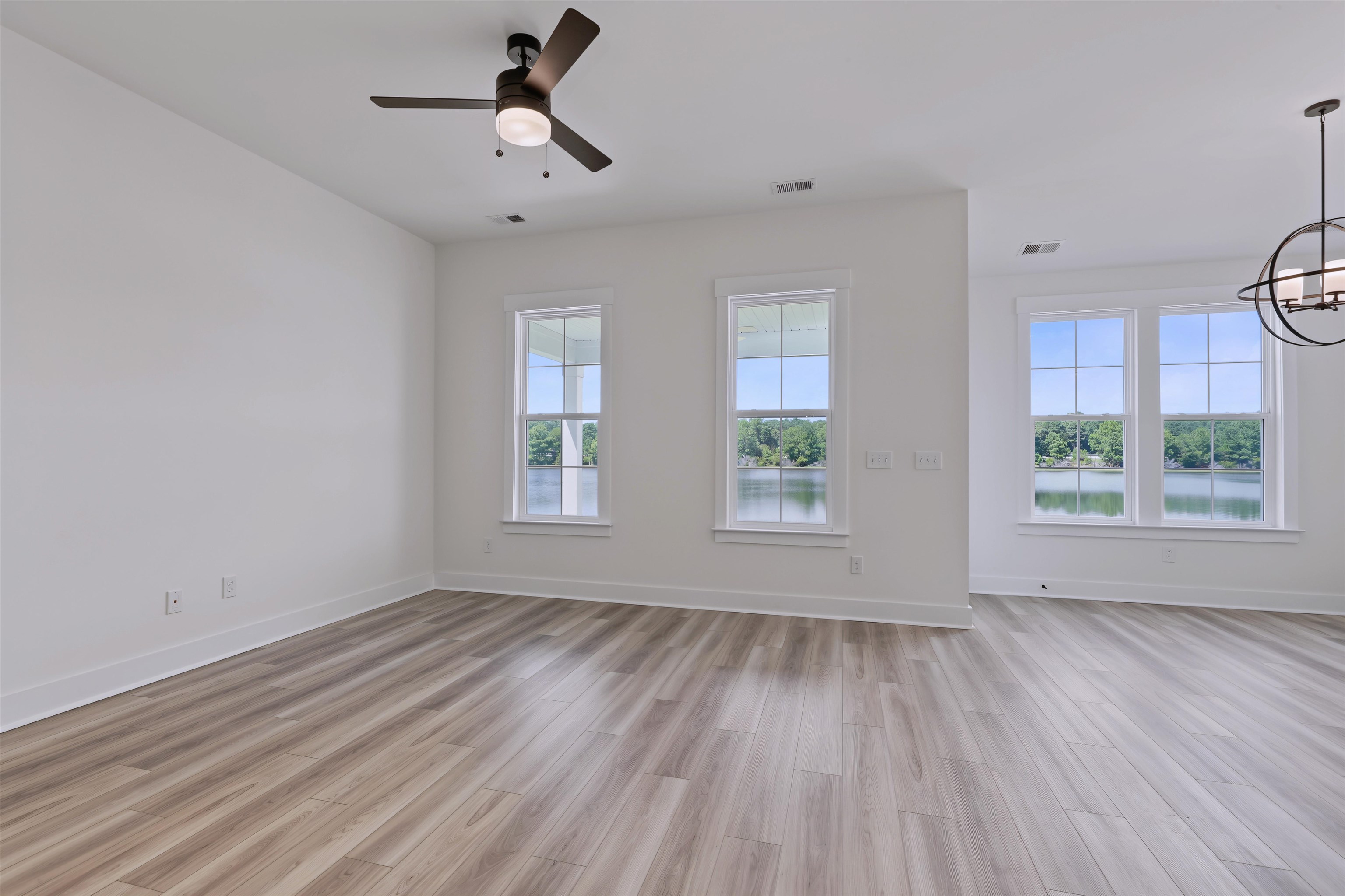 6132 Zoe Way Property Photo 14