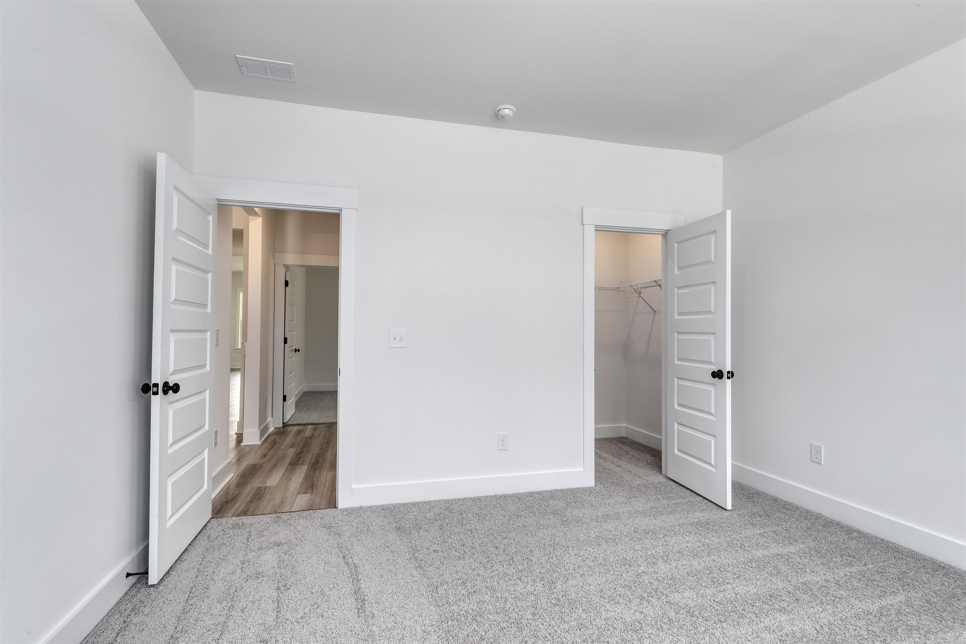 6132 Zoe Way Property Photo 25
