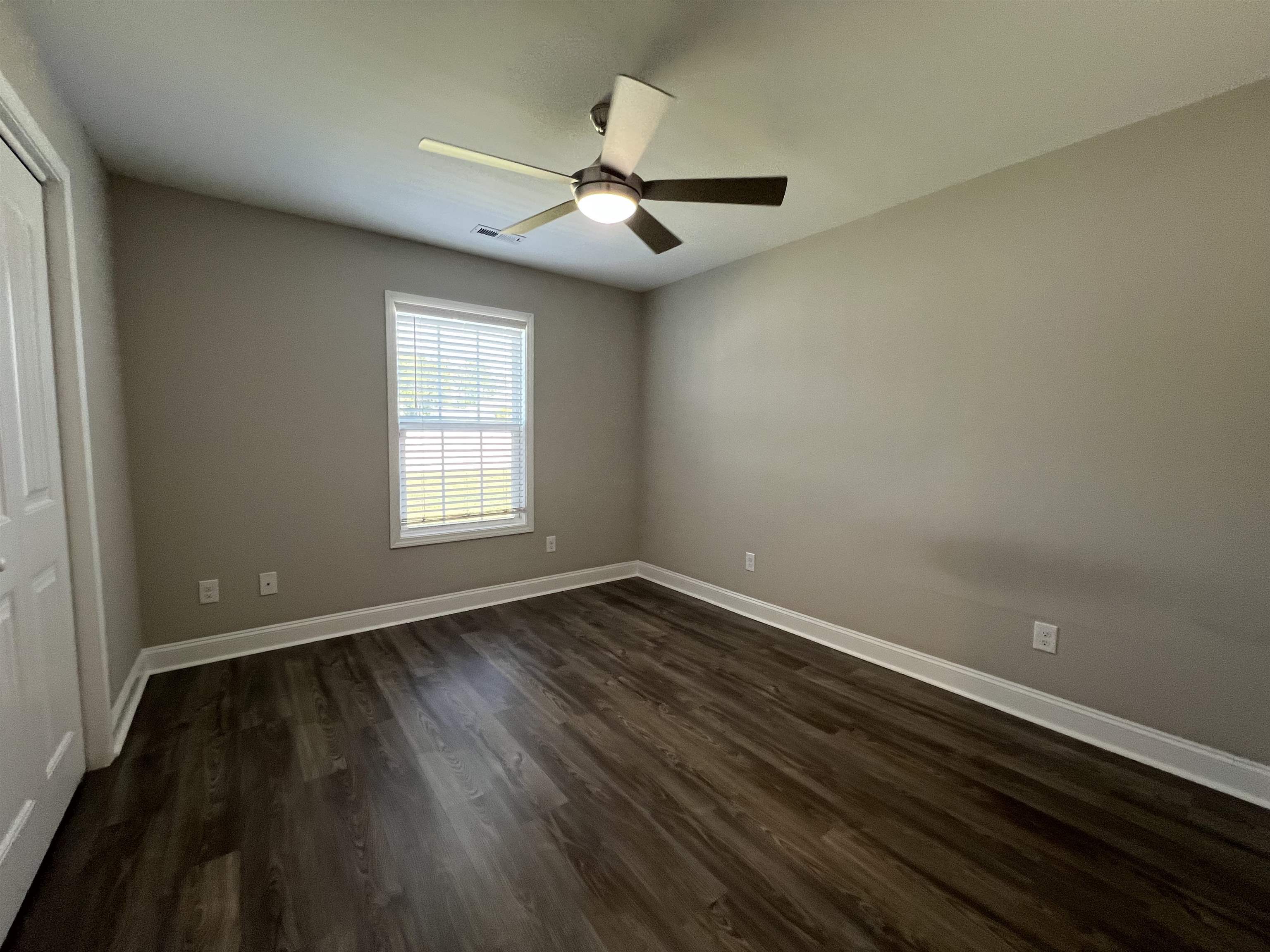 3120 Belgrove Ln. Property Photo 12