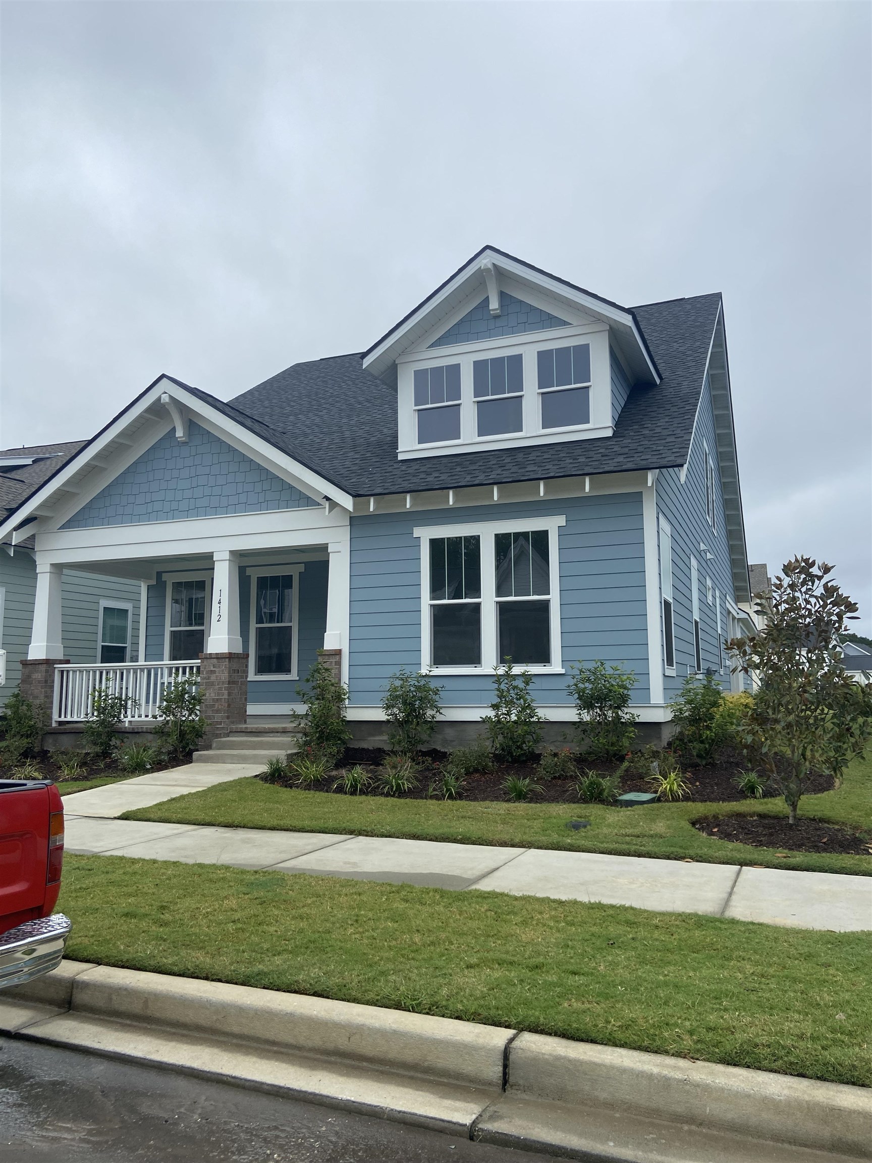 1412 Lancaster Way Property Photo 1
