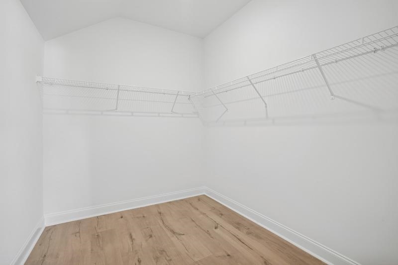 1412 Lancaster Way Property Photo 9