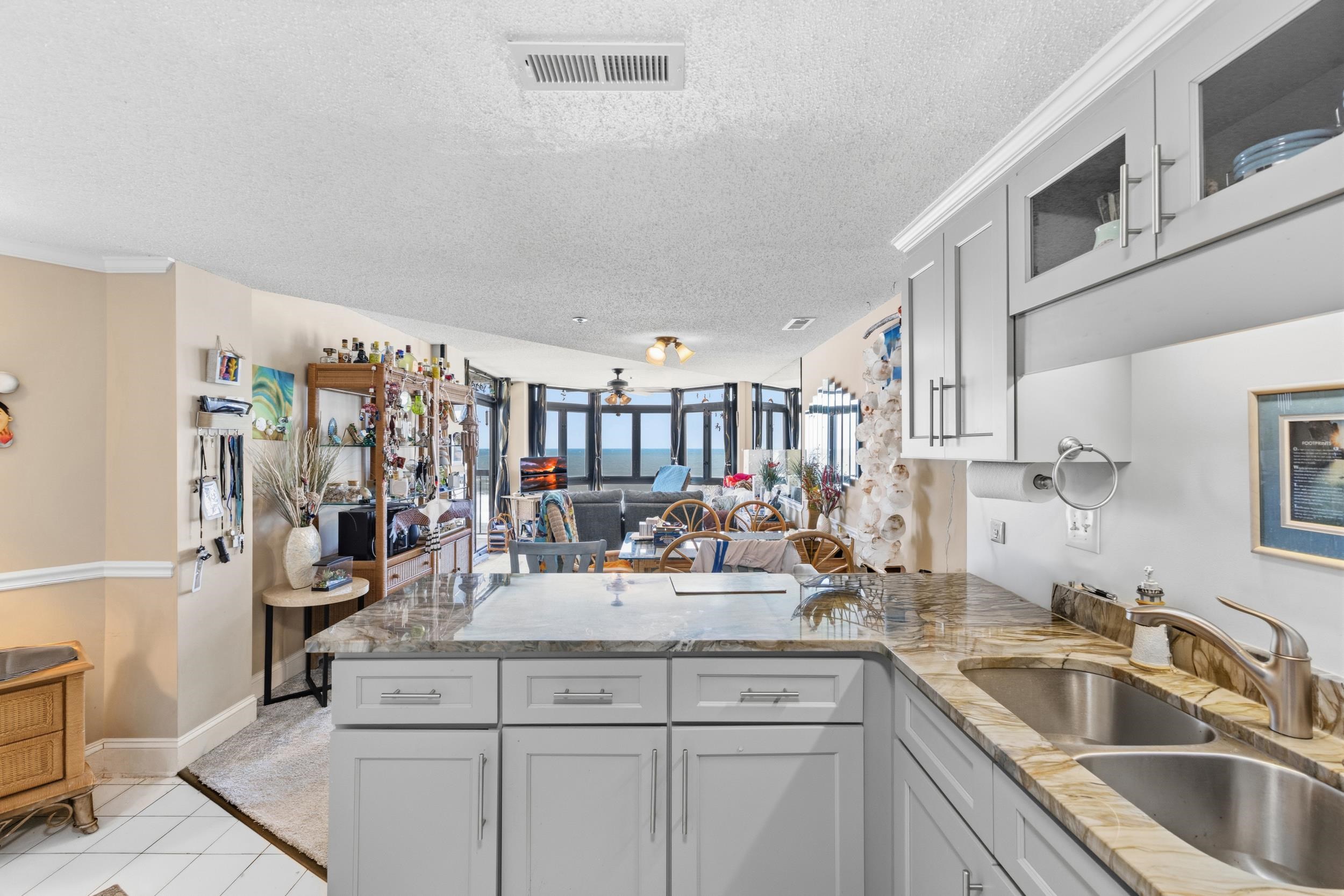6208 N Ocean Blvd. Property Photo 17