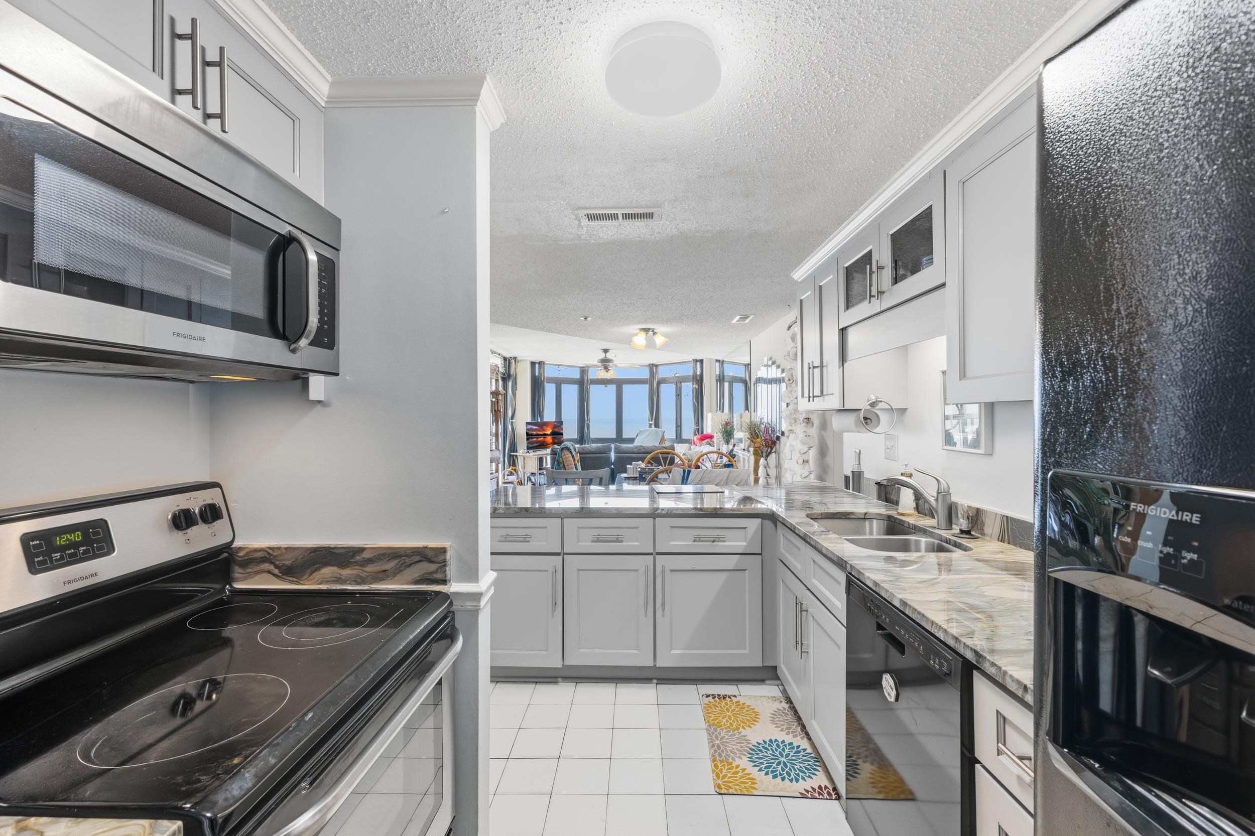 6208 N Ocean Blvd. Property Photo 23