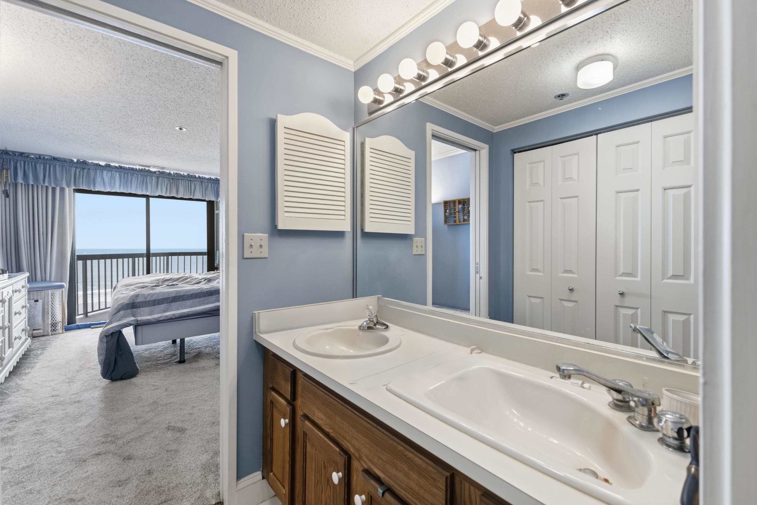 6208 N Ocean Blvd. Property Photo 32