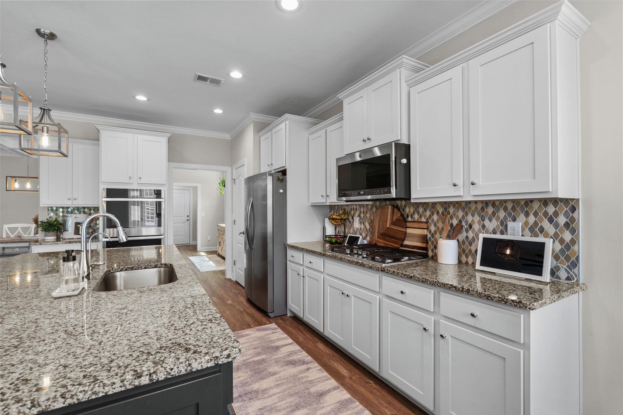264 Switchgrass Loop Property Photo 14