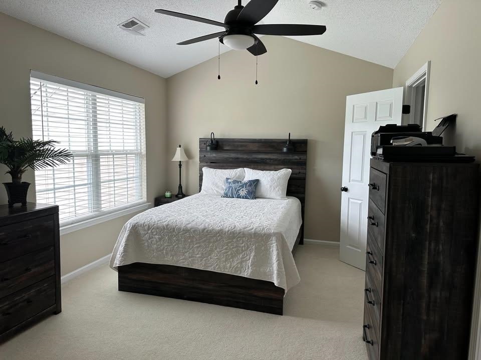 325 River Run Dr. Property Photo 17