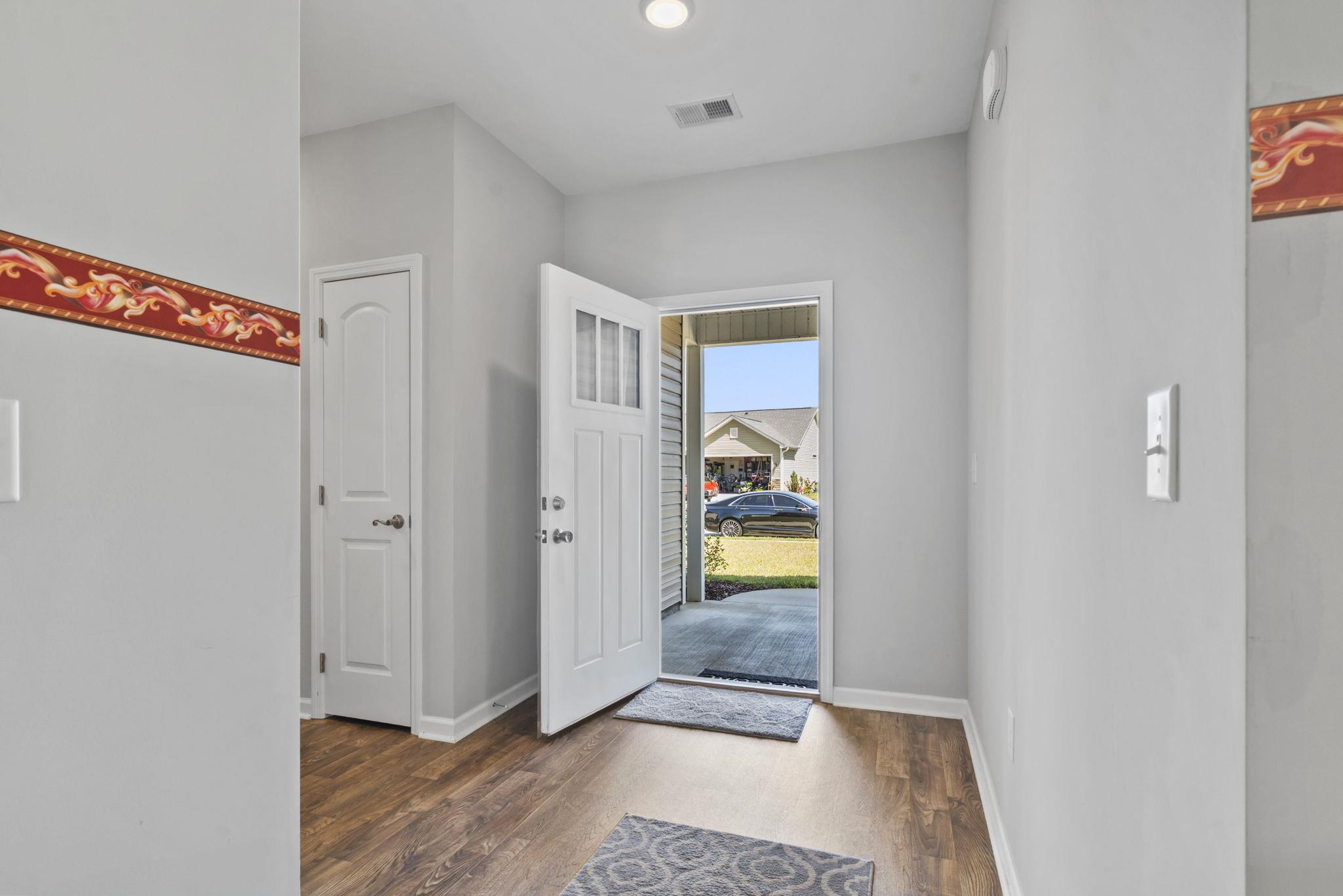 176 Springtide Dr. Property Photo 14