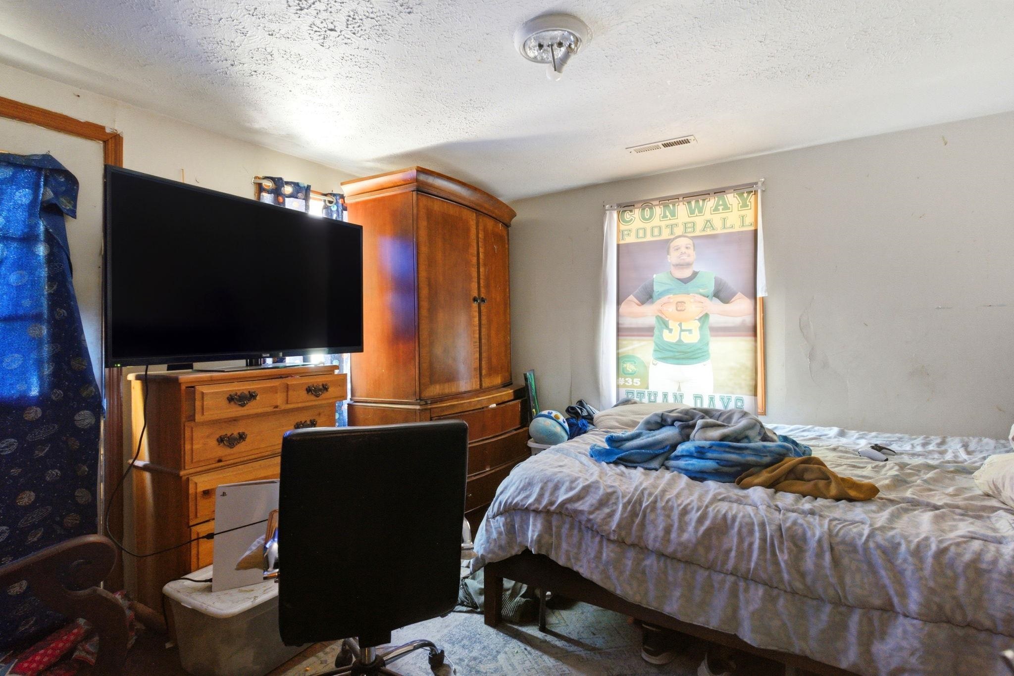 6840 Persimmon Rd. Property Photo 7