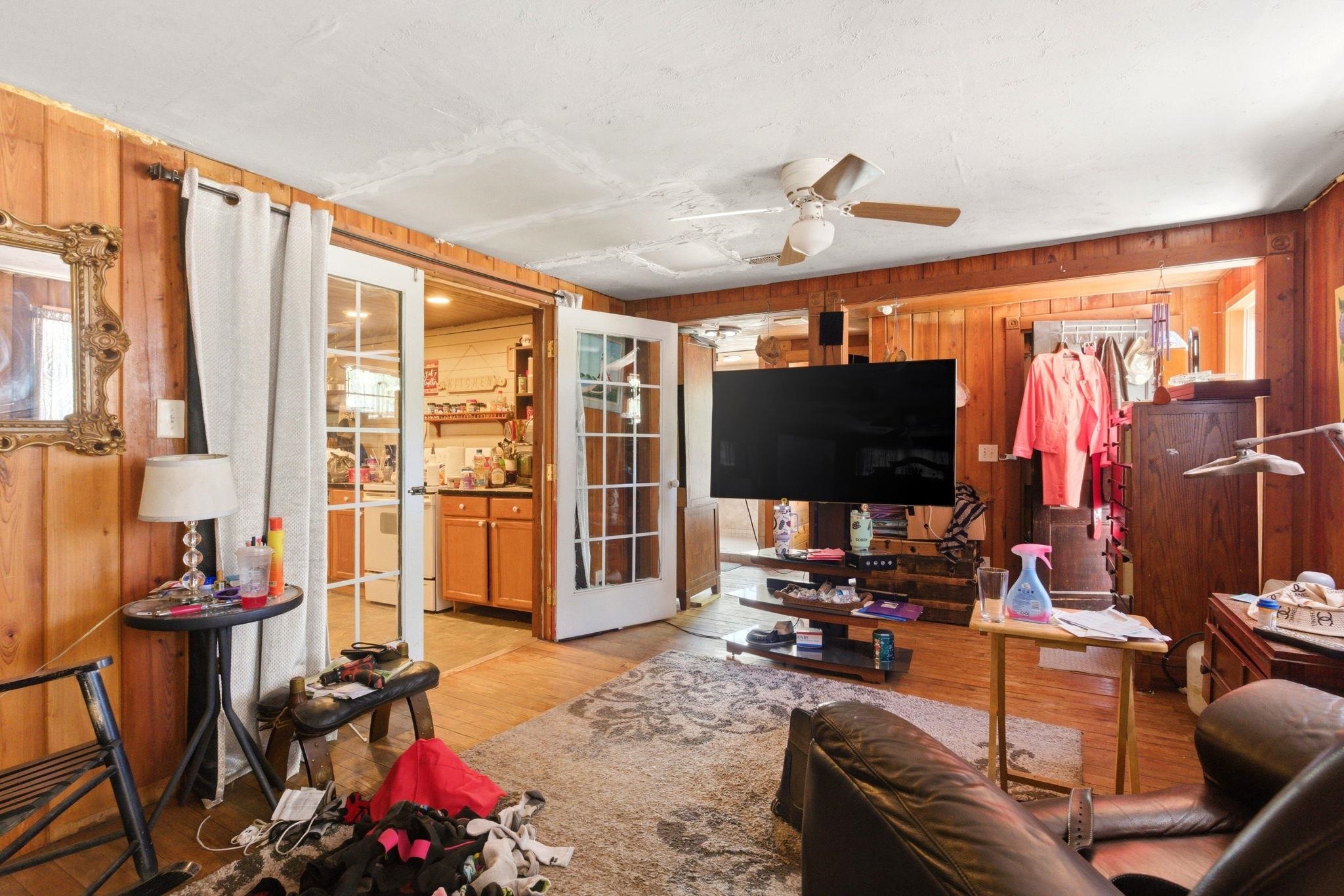 6840 Persimmon Rd. Property Photo 13
