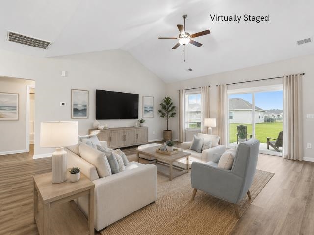 481 Honeyhill Loop Property Photo 4