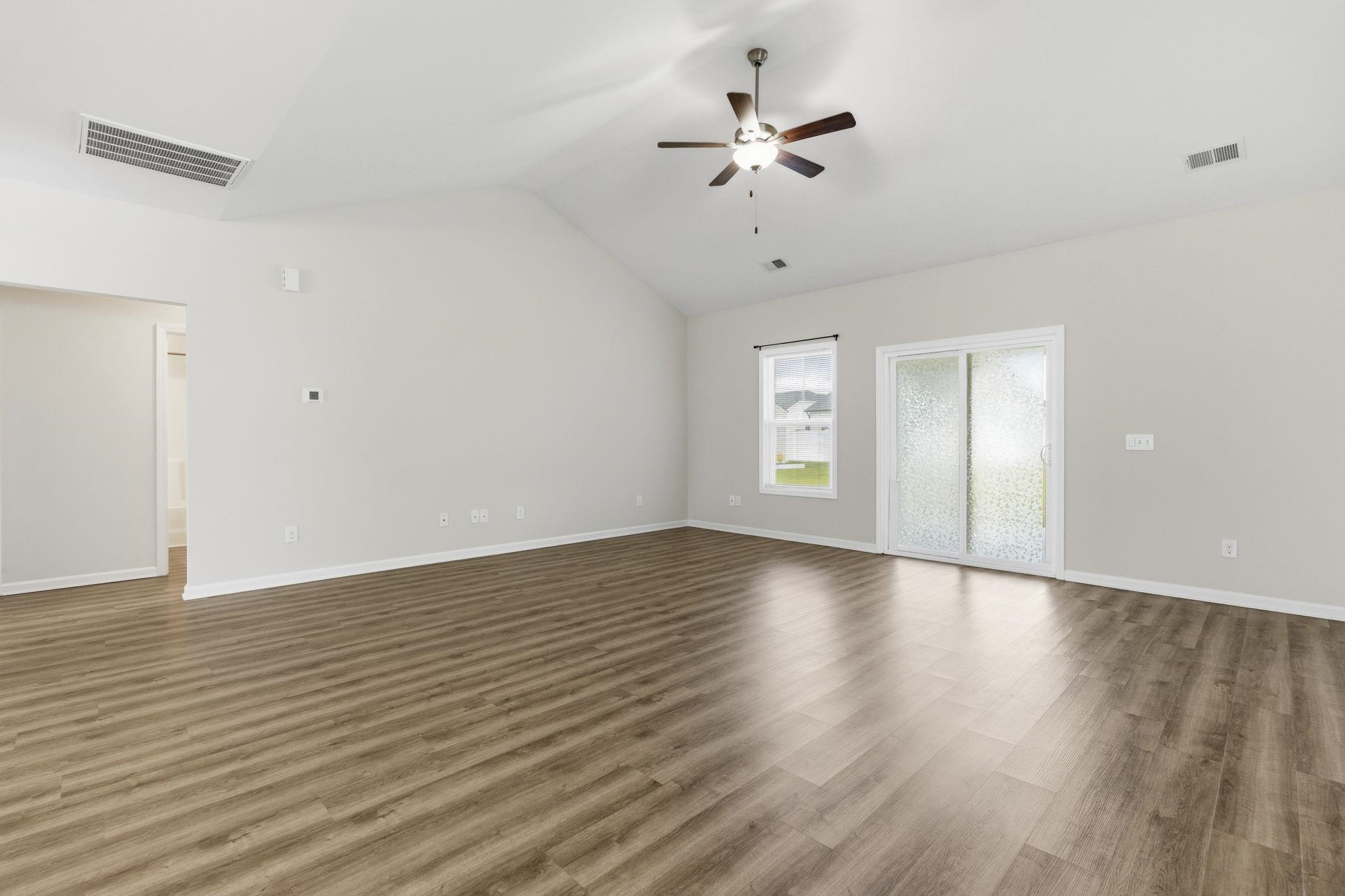 481 Honeyhill Loop Property Photo 5