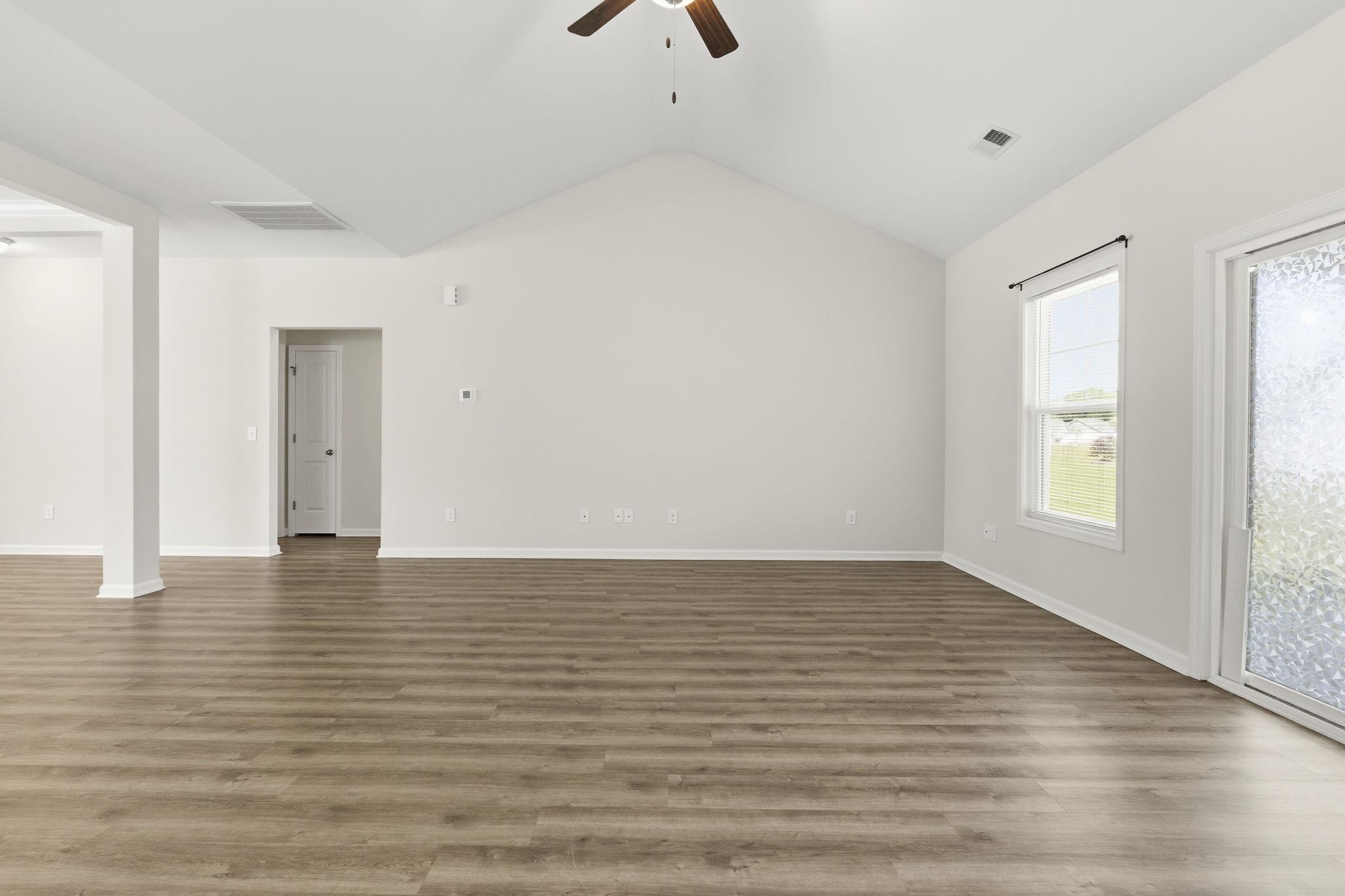 481 Honeyhill Loop Property Photo 7