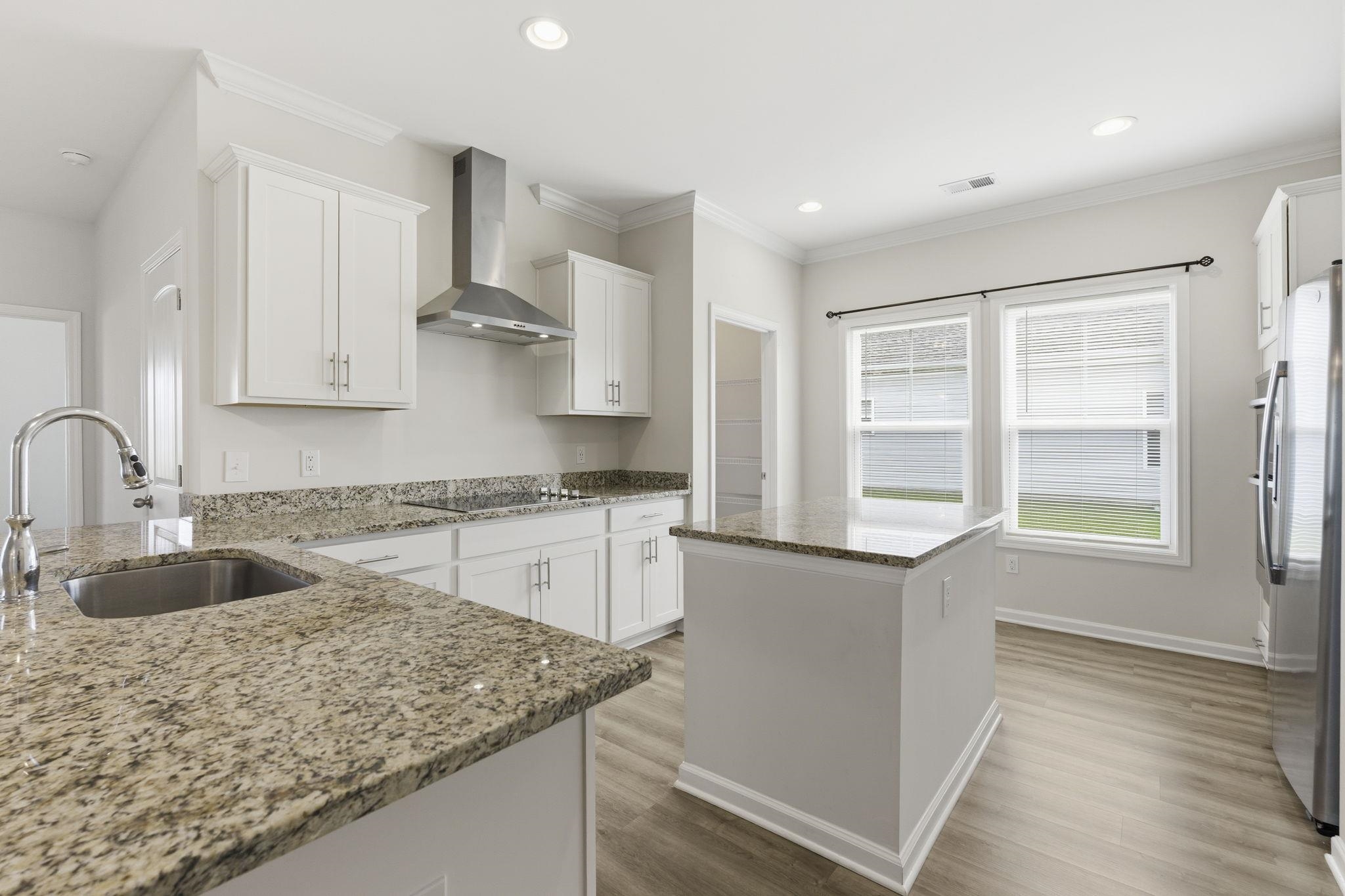 481 Honeyhill Loop Property Photo 11