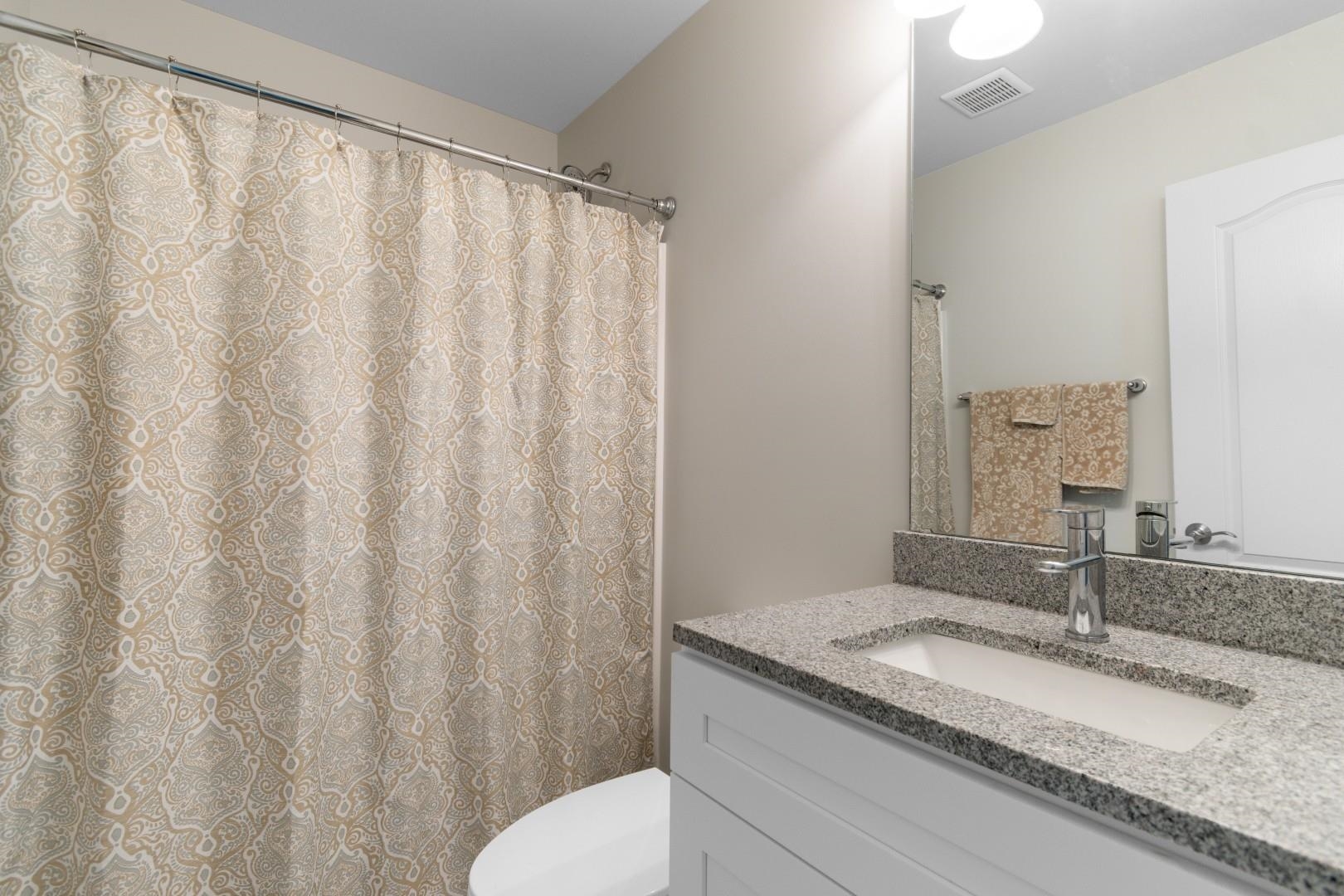 753 Moen Pl. Property Photo 24